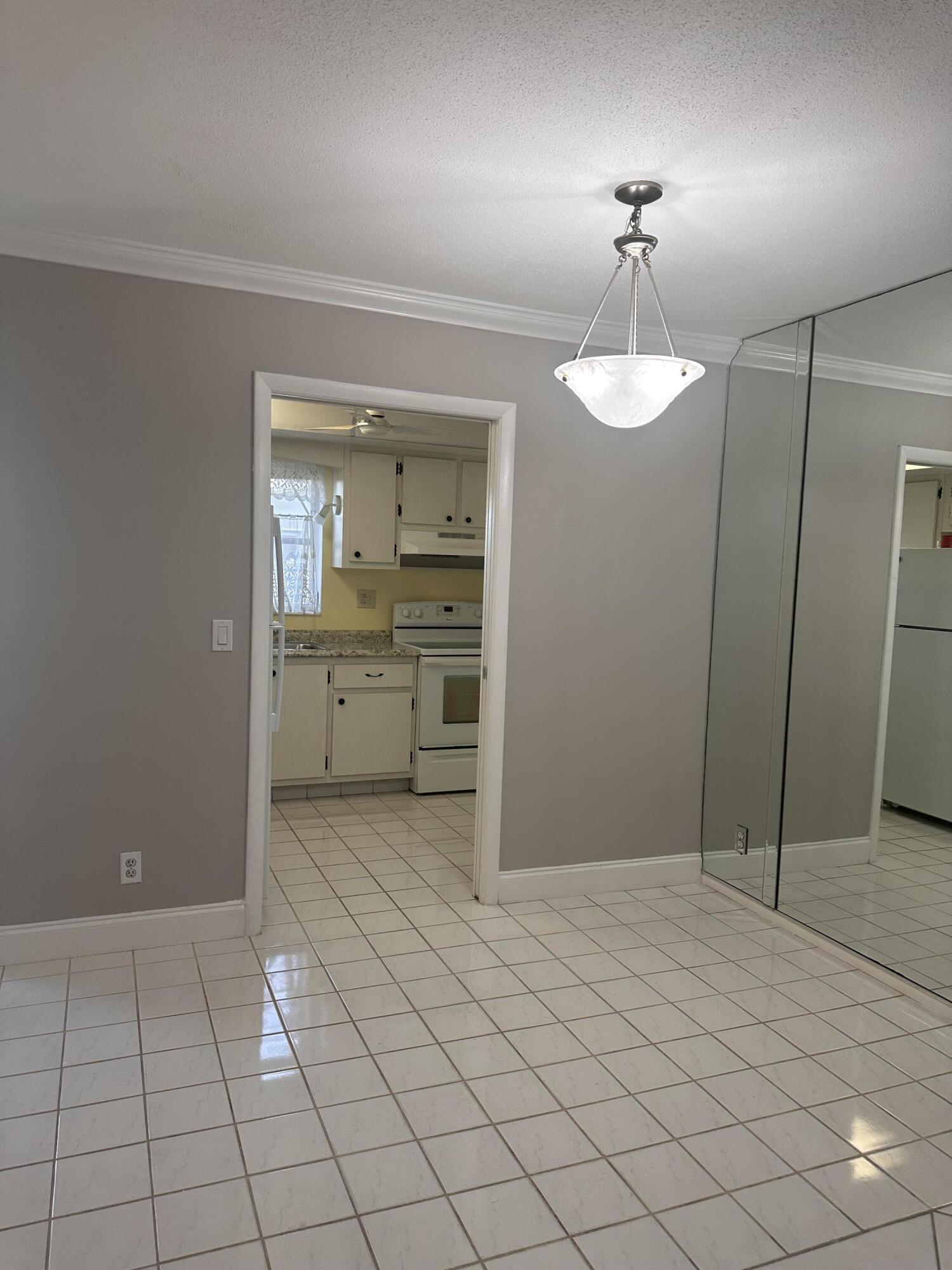 2671 Barkley Drive W C Property Photo 4