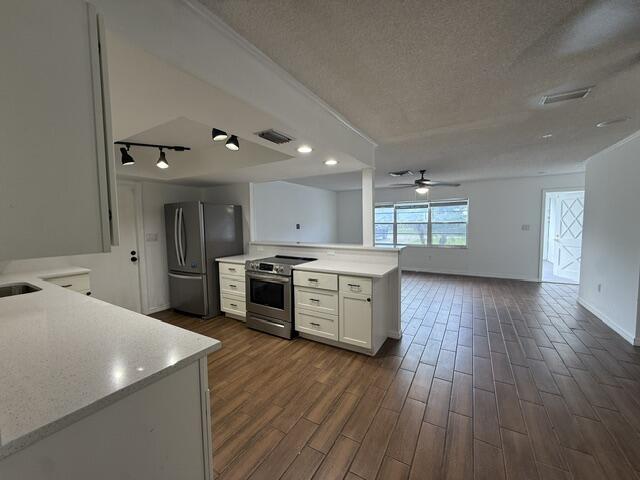 1315 Parkland Boulevard Property Photo 3