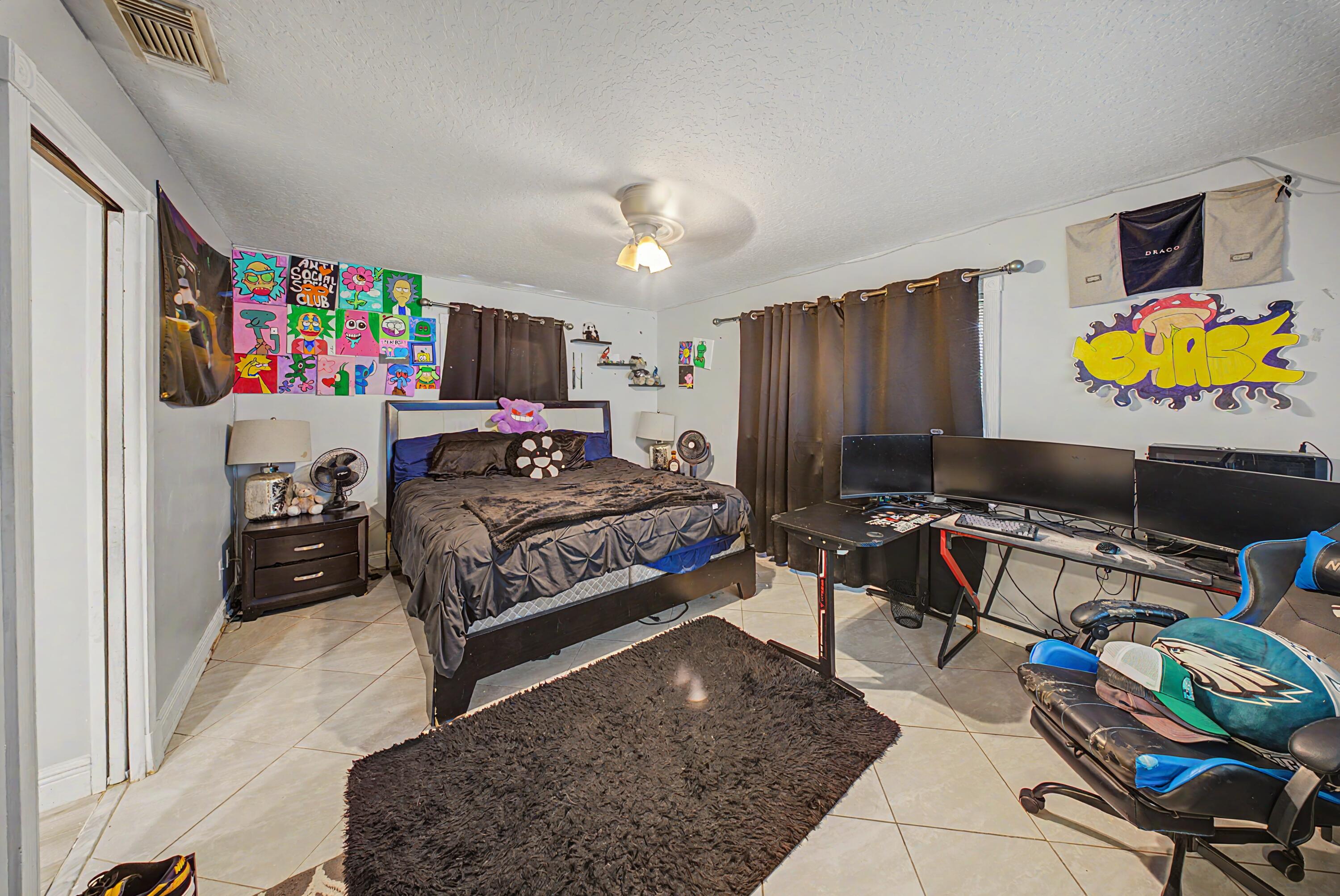 2185 Ne Ocapi Court Property Photo 12