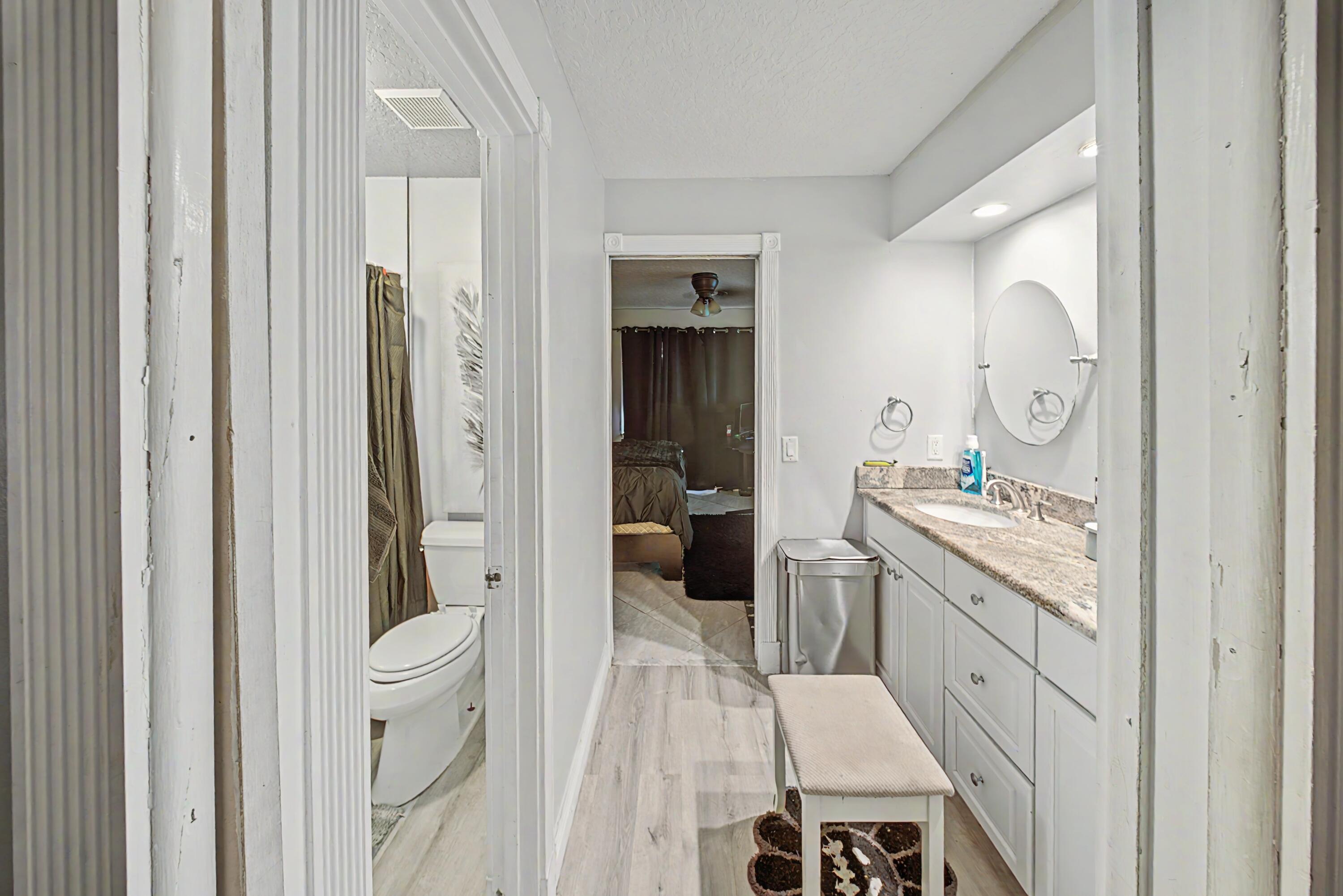 2185 Ne Ocapi Court Property Photo 13