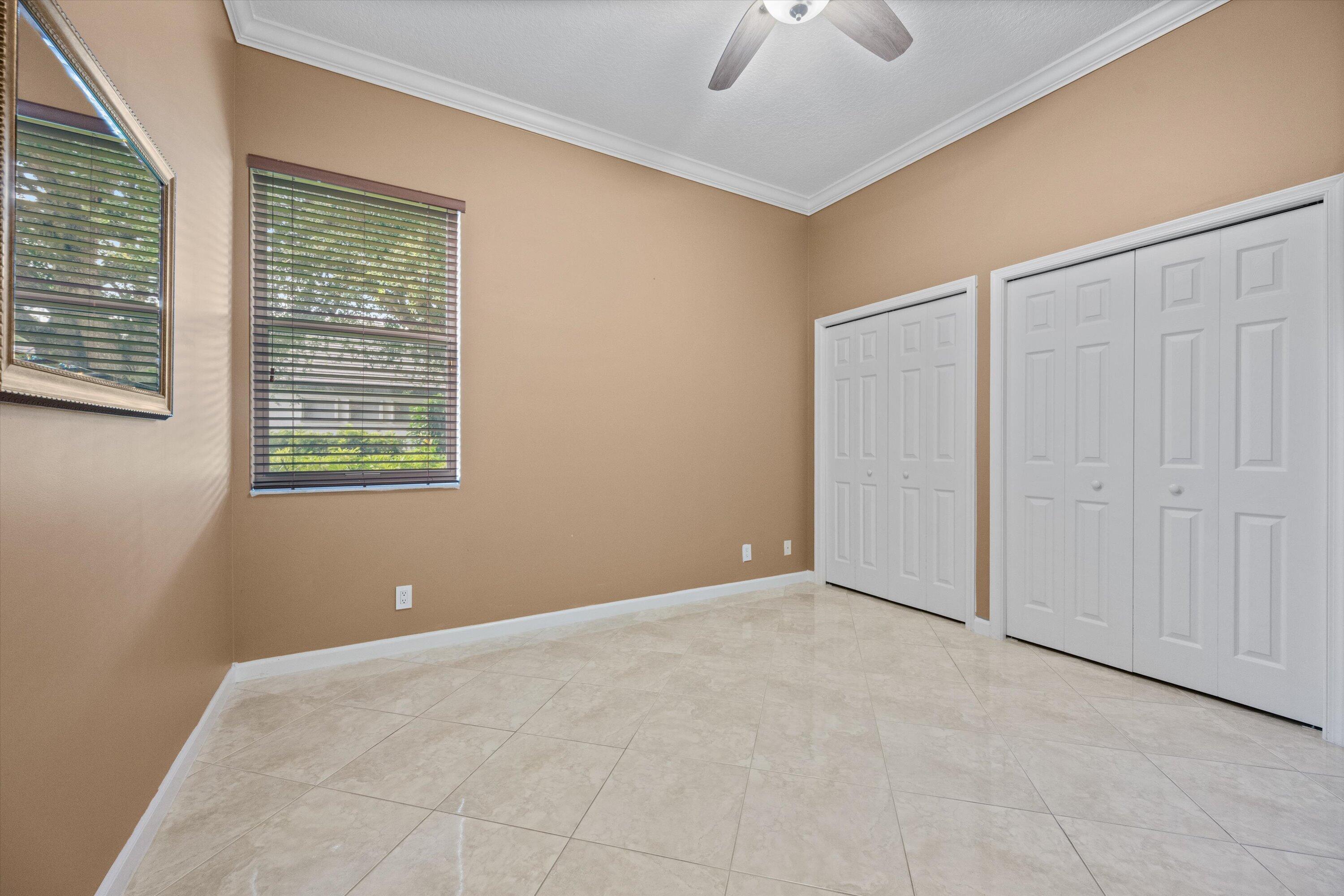 893 Forest Glen Lane Property Photo 31