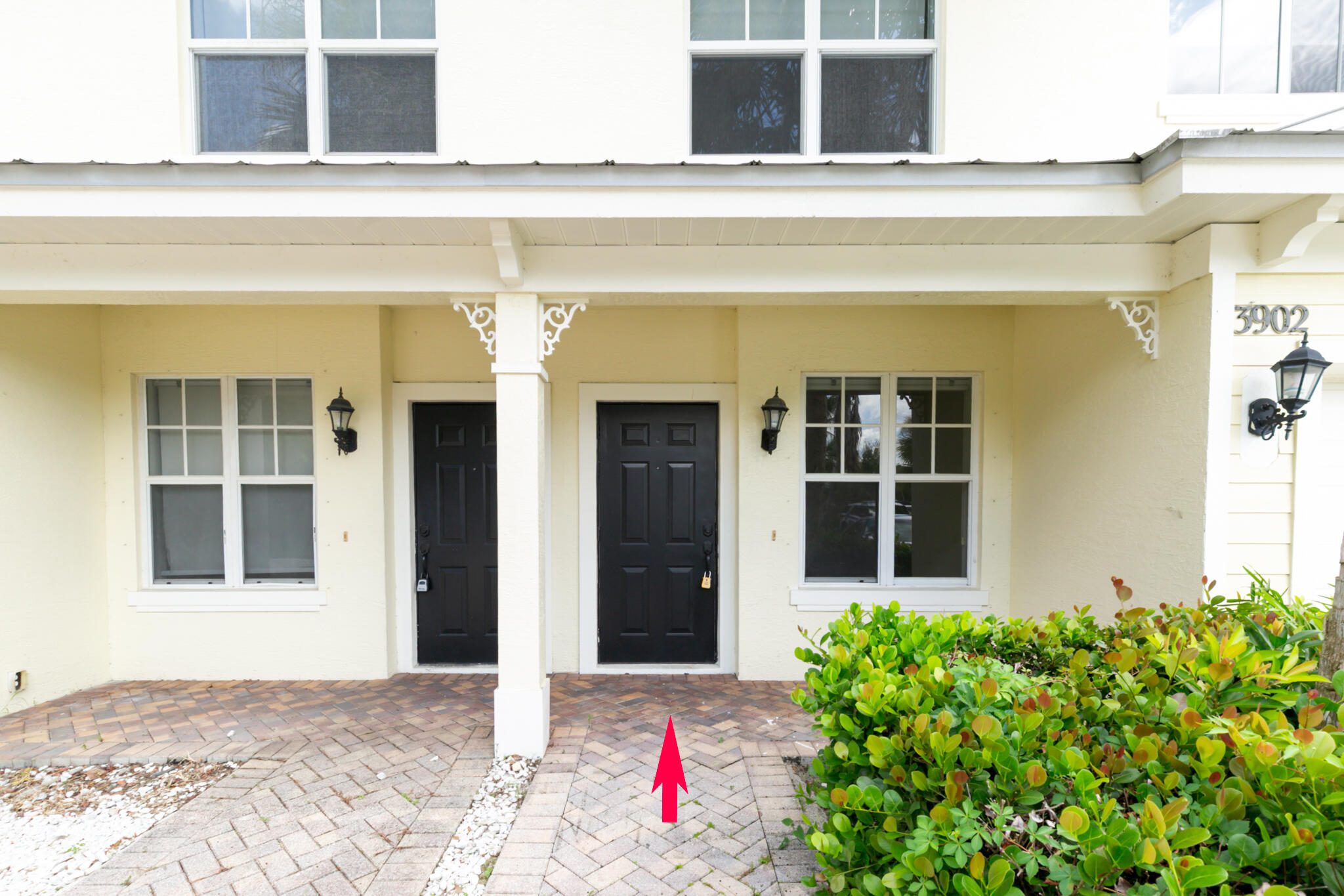 3902 Sabal Way Property Photo 5