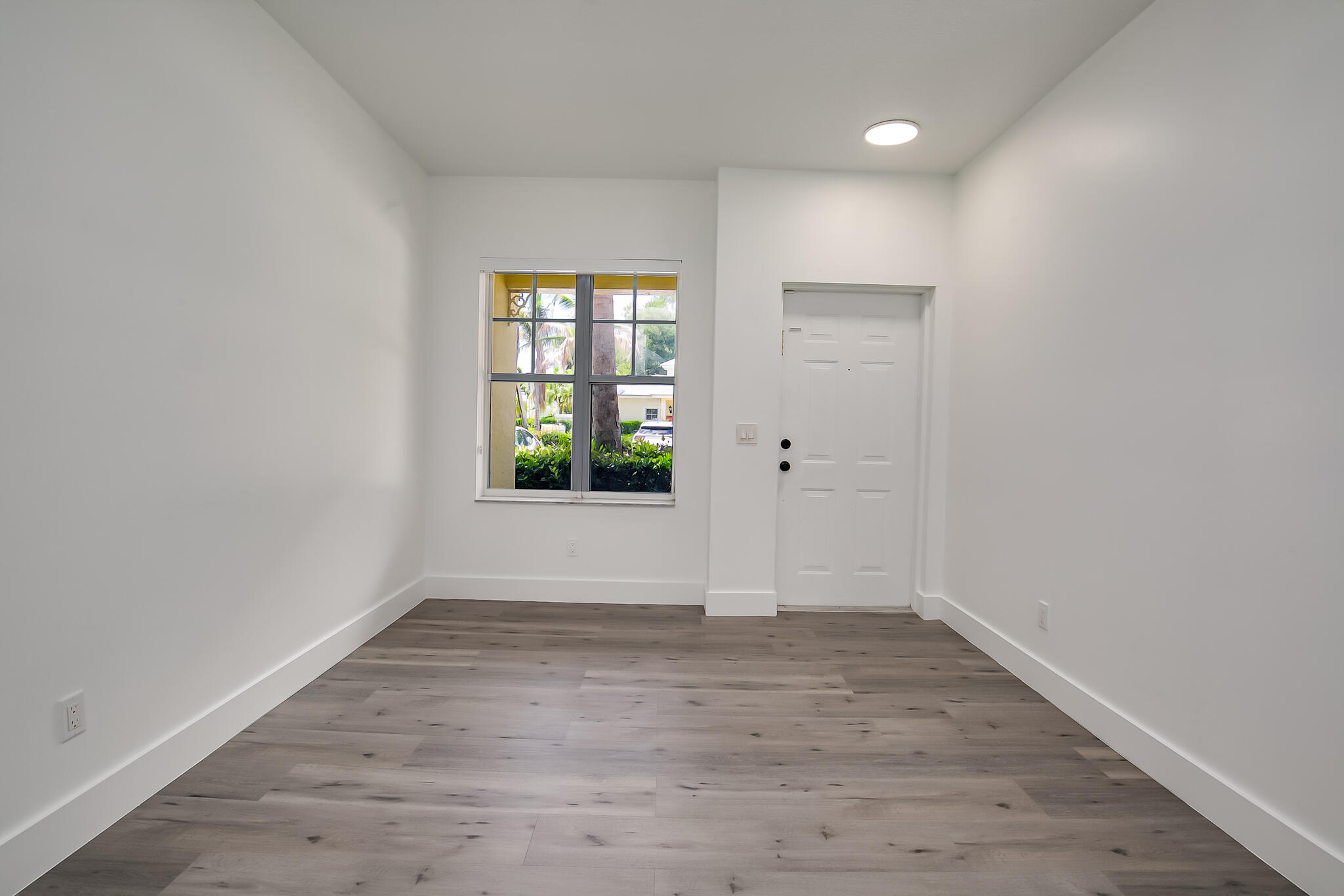 3902 Sabal Way Property Photo 6