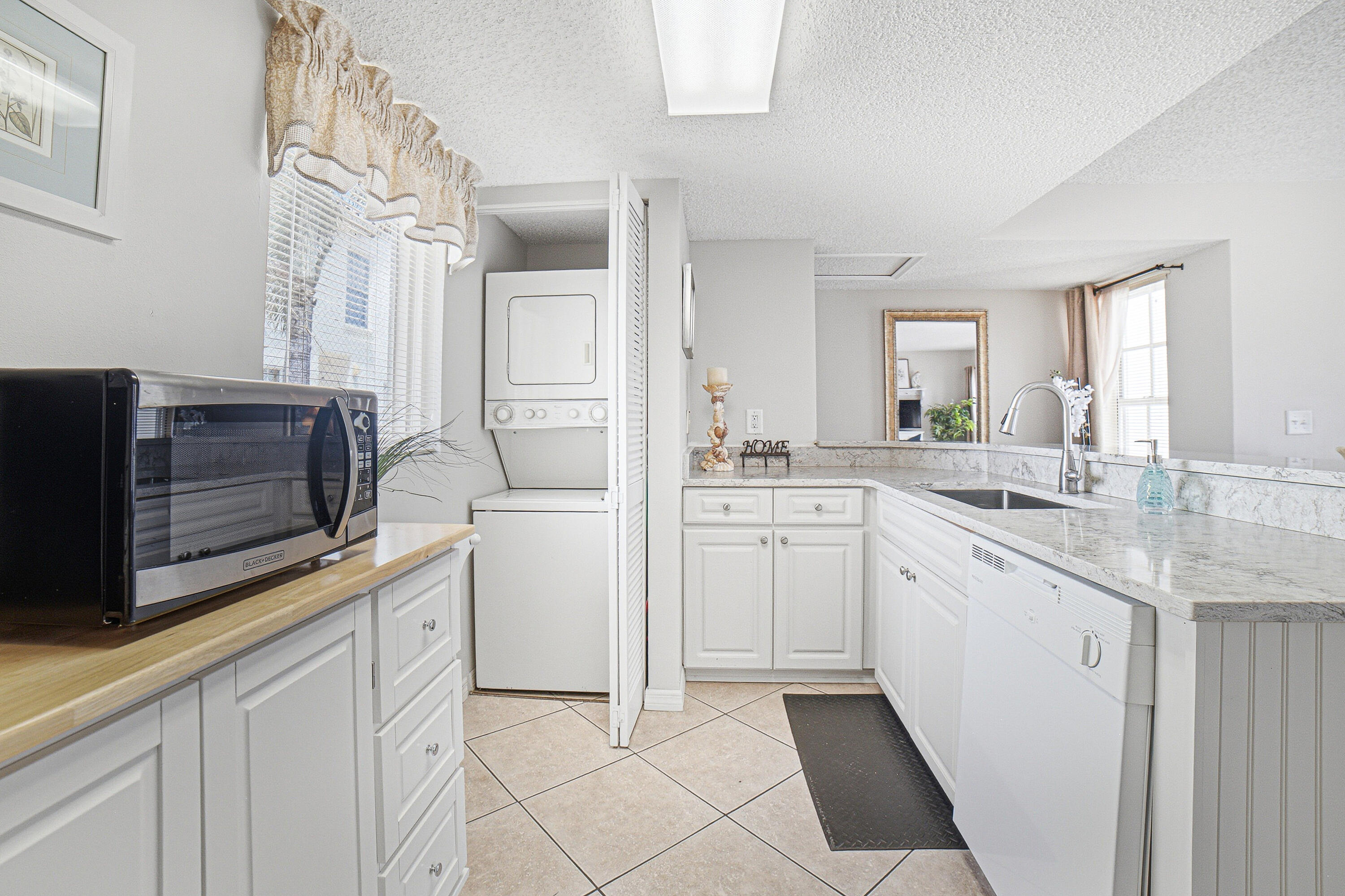 1145 Lake Shore Drive 206 Property Photo 13
