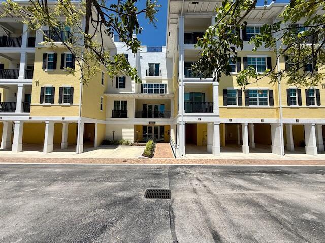 225 S Latitude Circle Unit 204 Property Photo 1