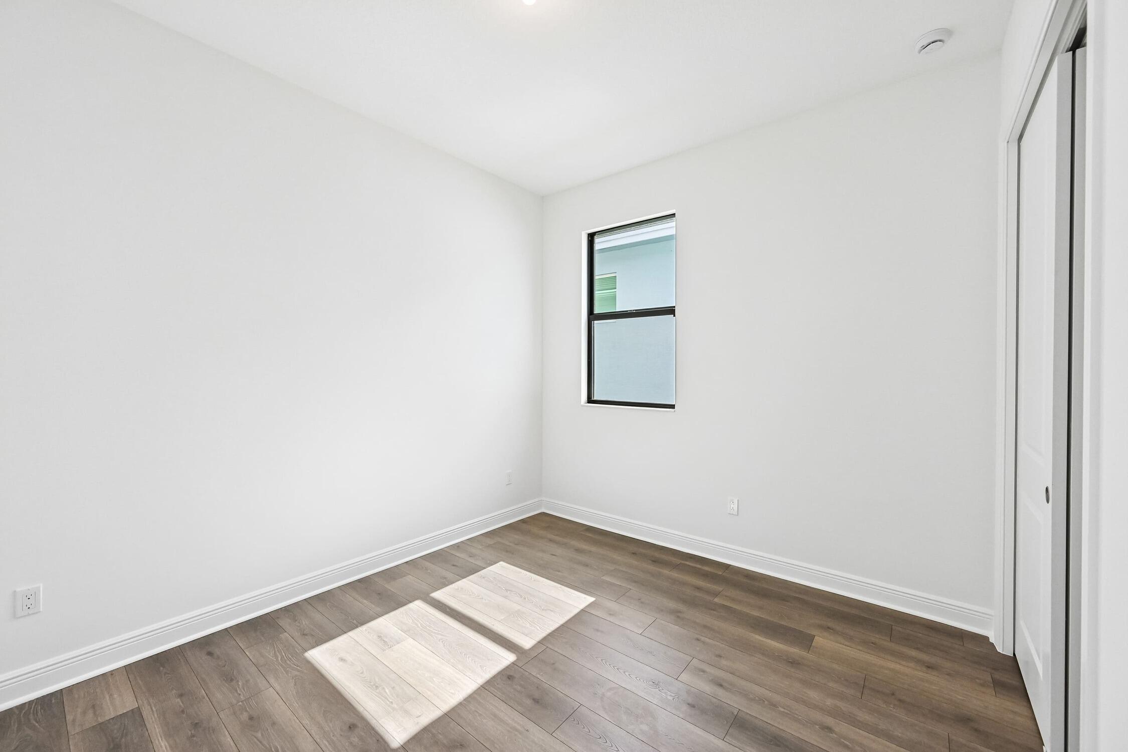 2157 Se Mosaic Boulevard Property Photo 21