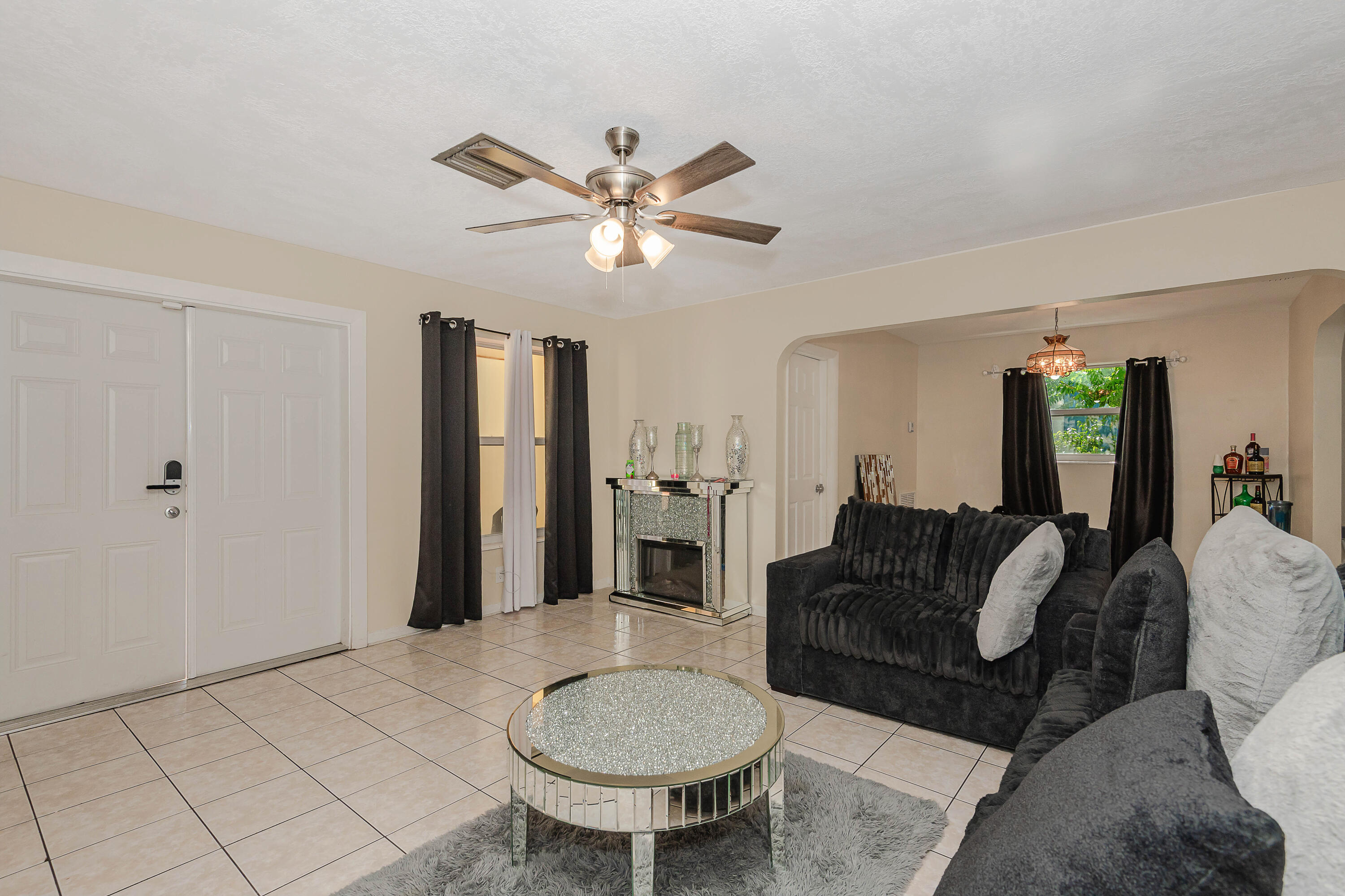 3611 Nw 40th Court Property Photo 10