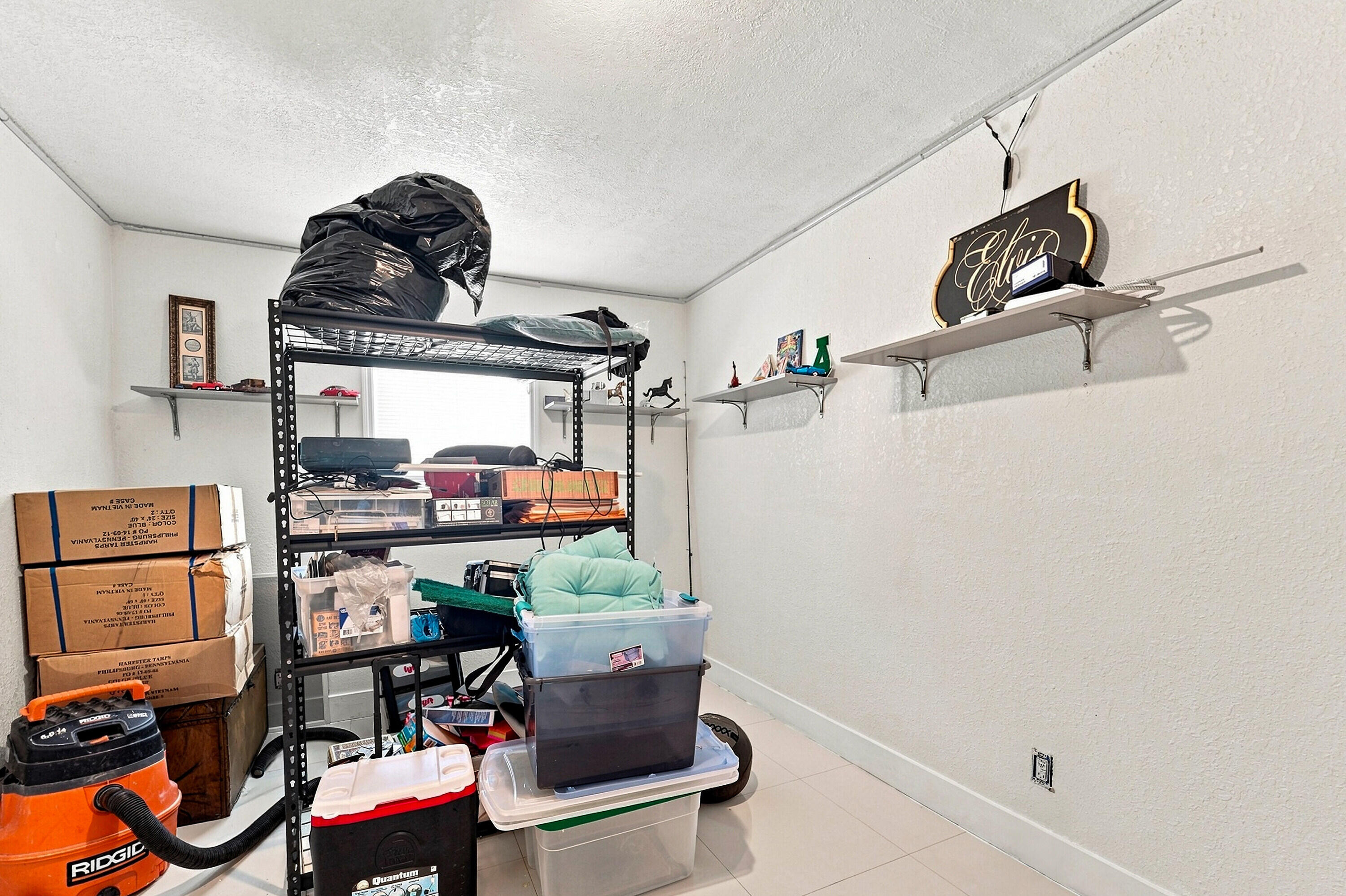 1010 Pinetree Drive Property Photo 10