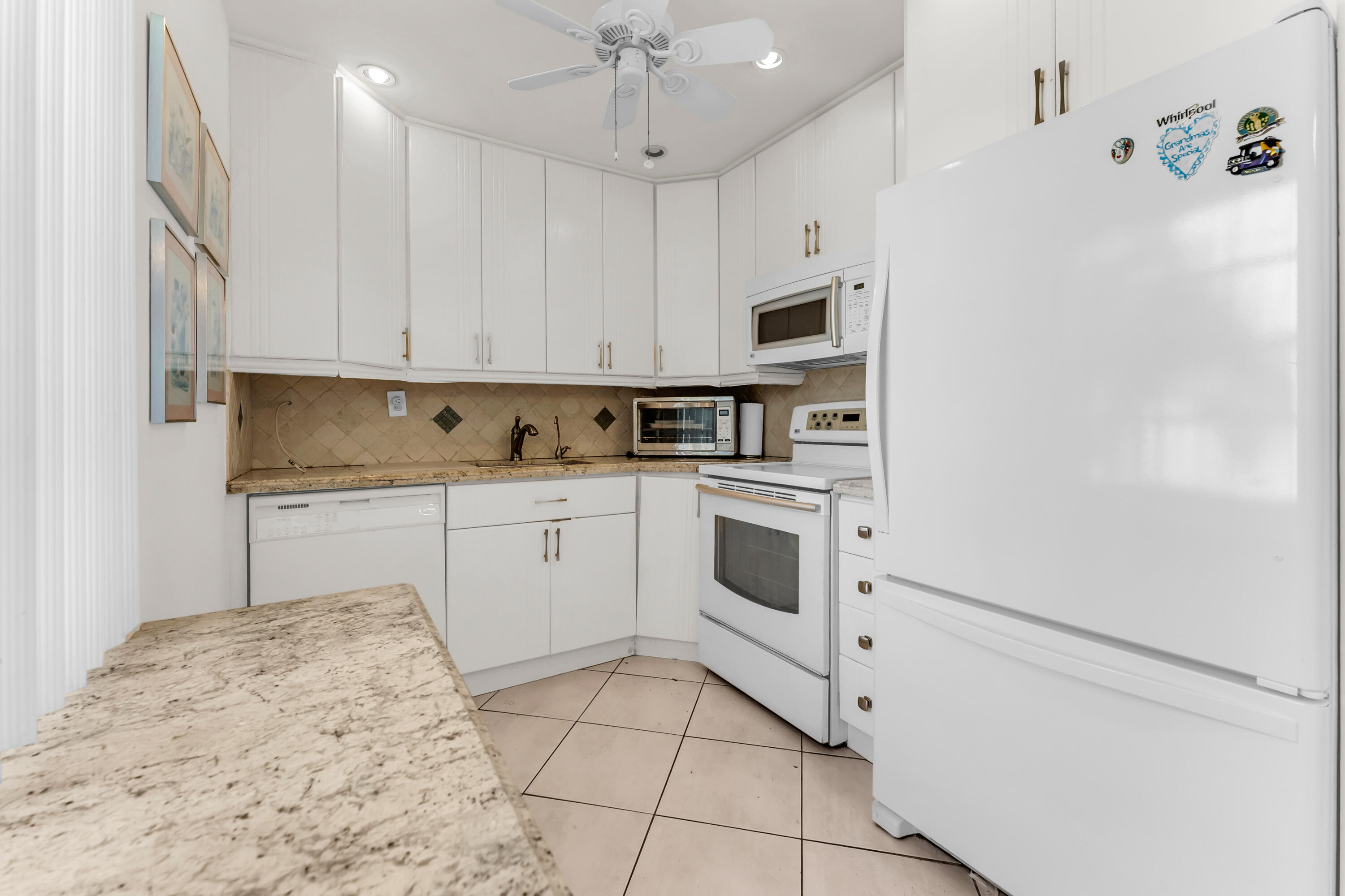 572 Flanders L 572 Property Photo 5