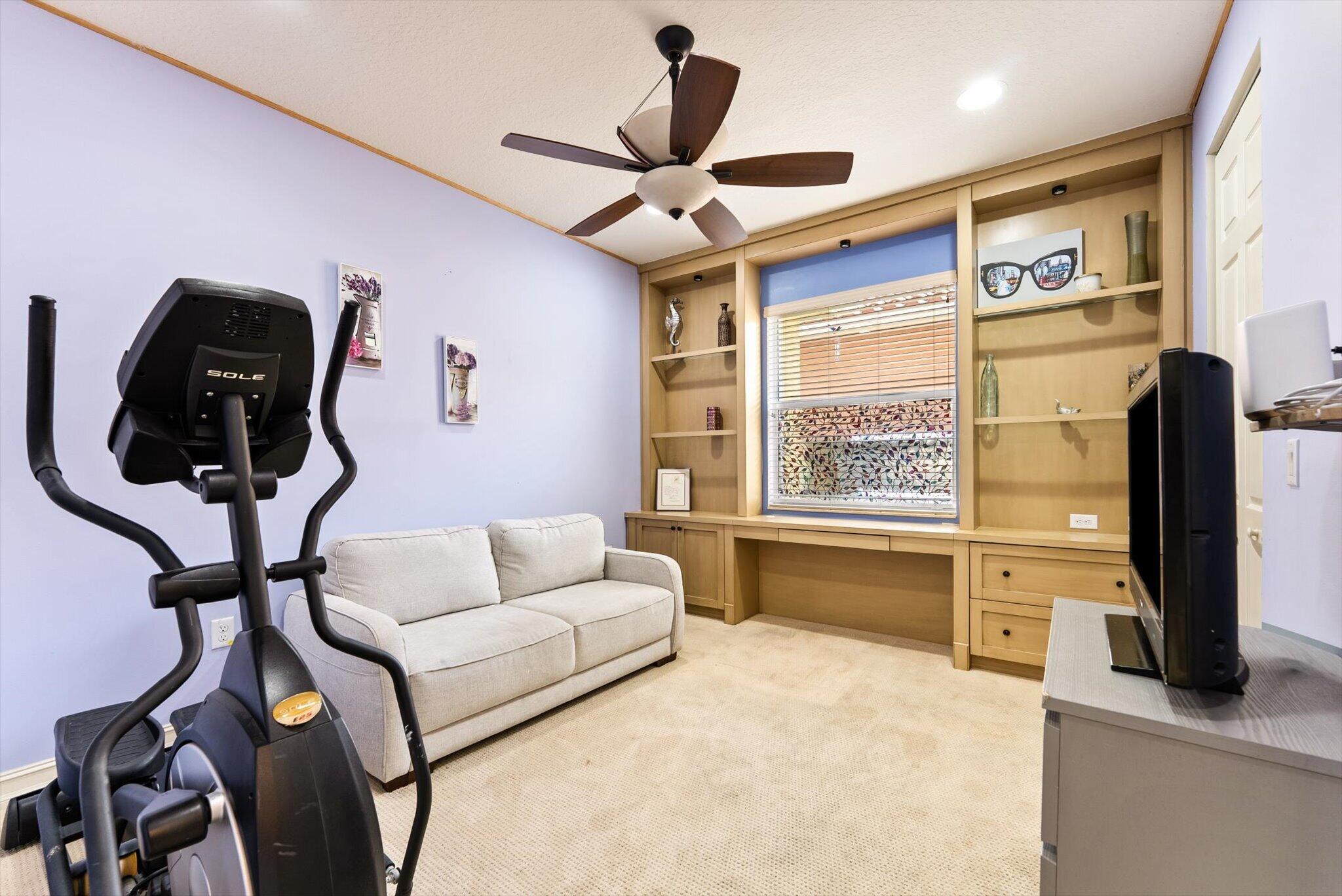 8275 Triana Point Avenue Property Photo 14