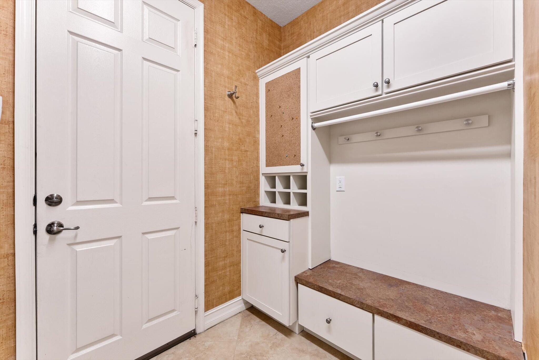 8275 Triana Point Avenue Property Photo 18