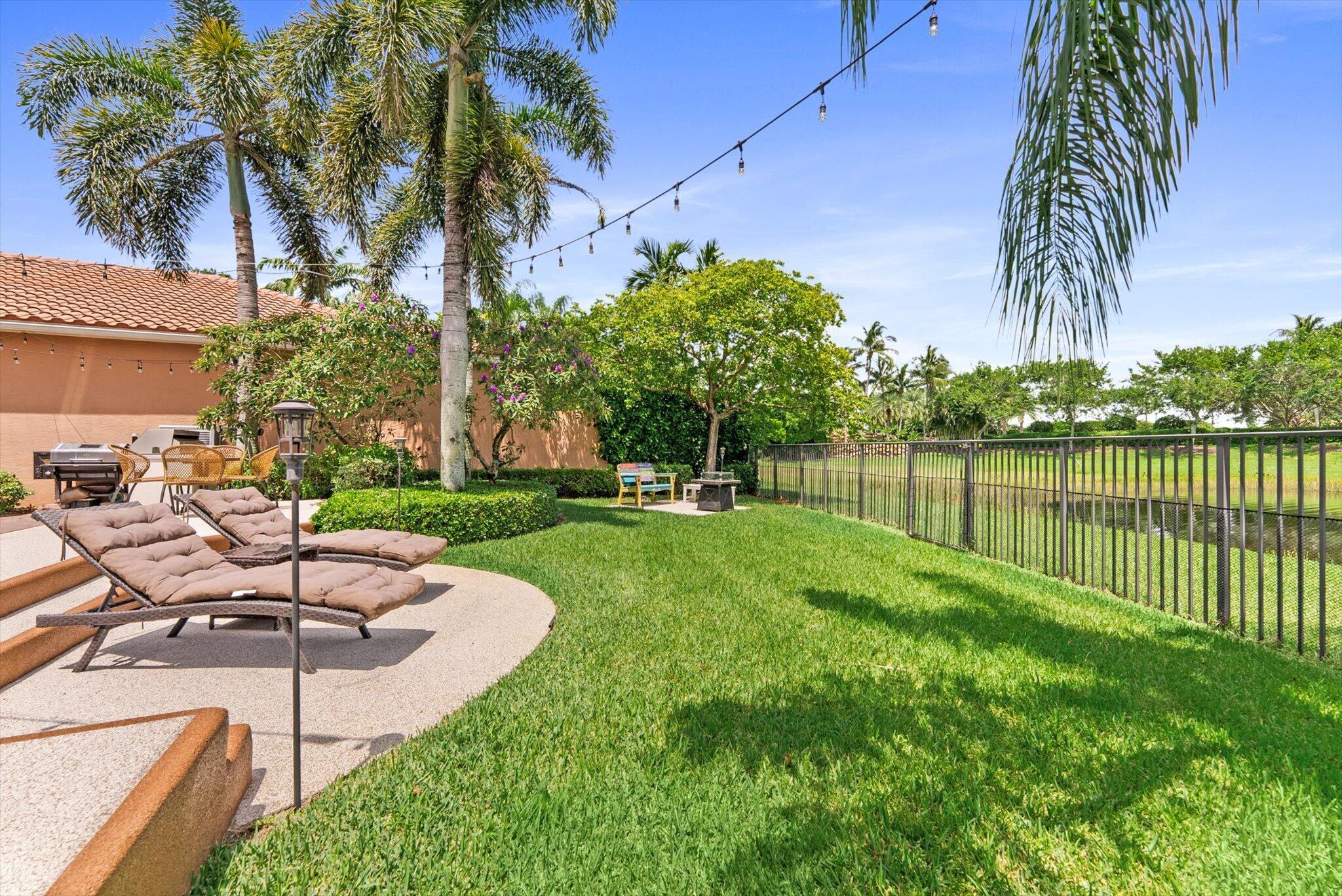 8275 Triana Point Avenue Property Photo 32