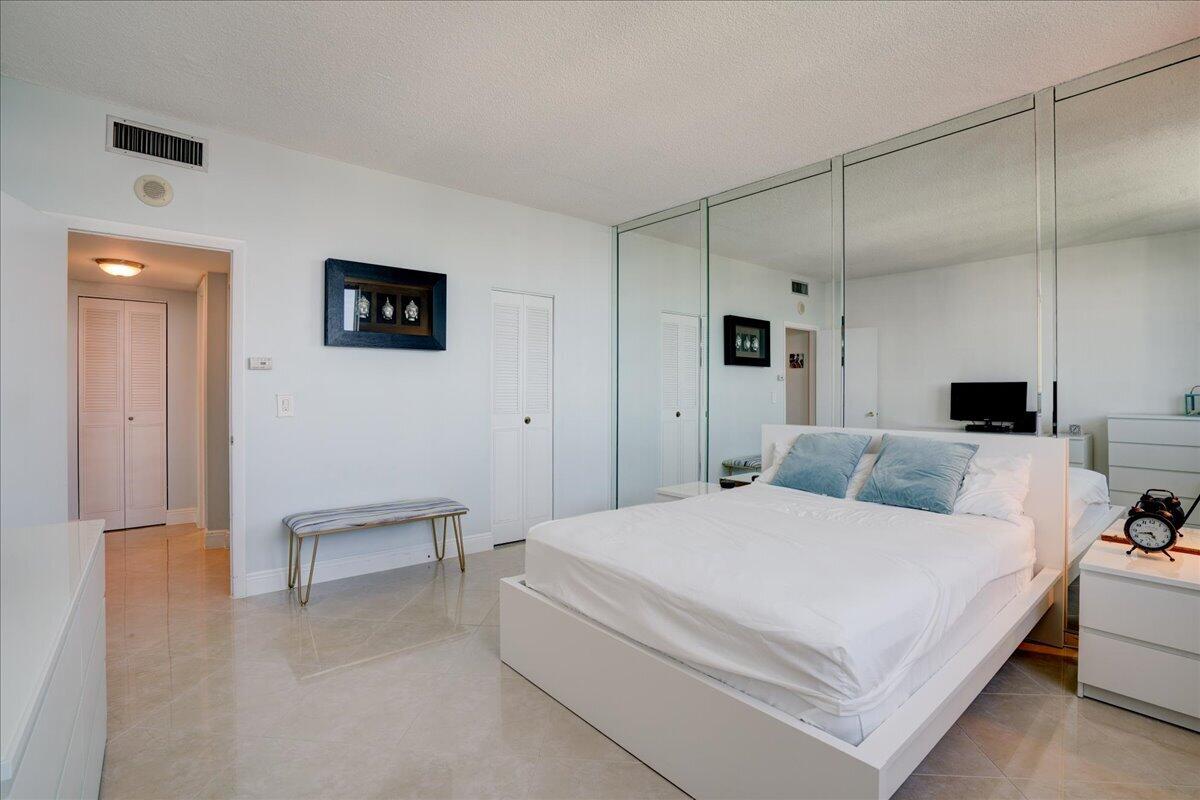 3450 S Ocean Boulevard 806 Property Photo 15