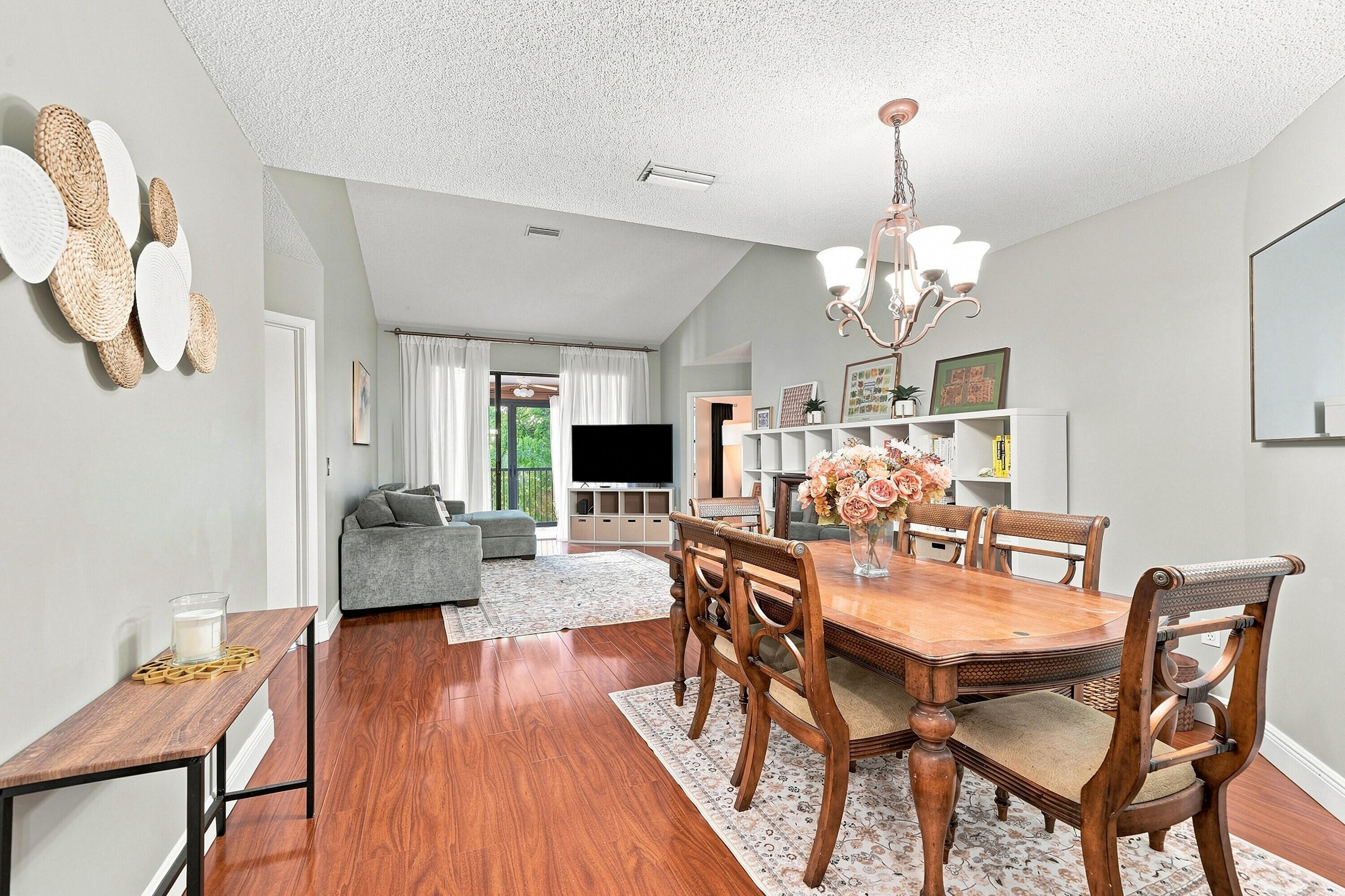 4111 Coral Tree Circle 321 Property Photo 5