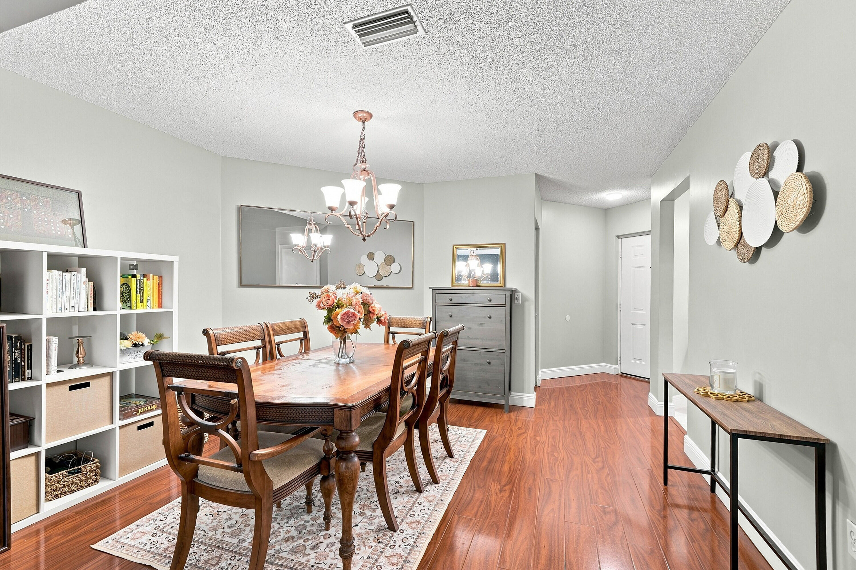 4111 Coral Tree Circle 321 Property Photo 6