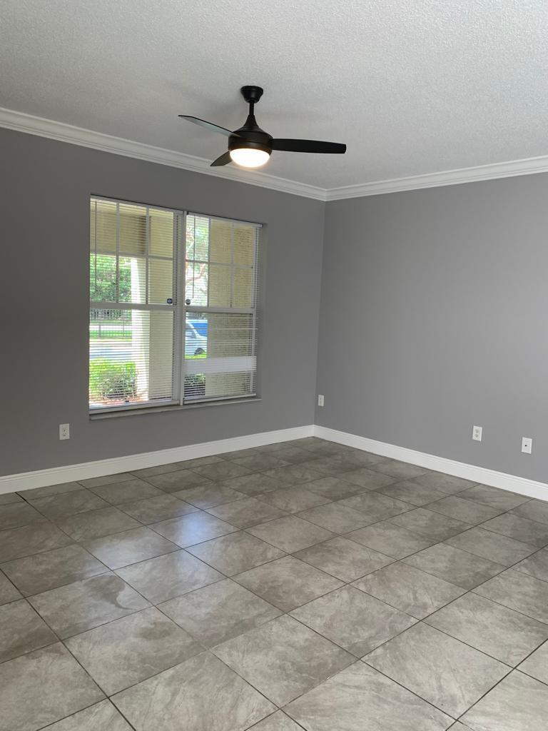 6020 W Sample Road 105 Property Photo 17