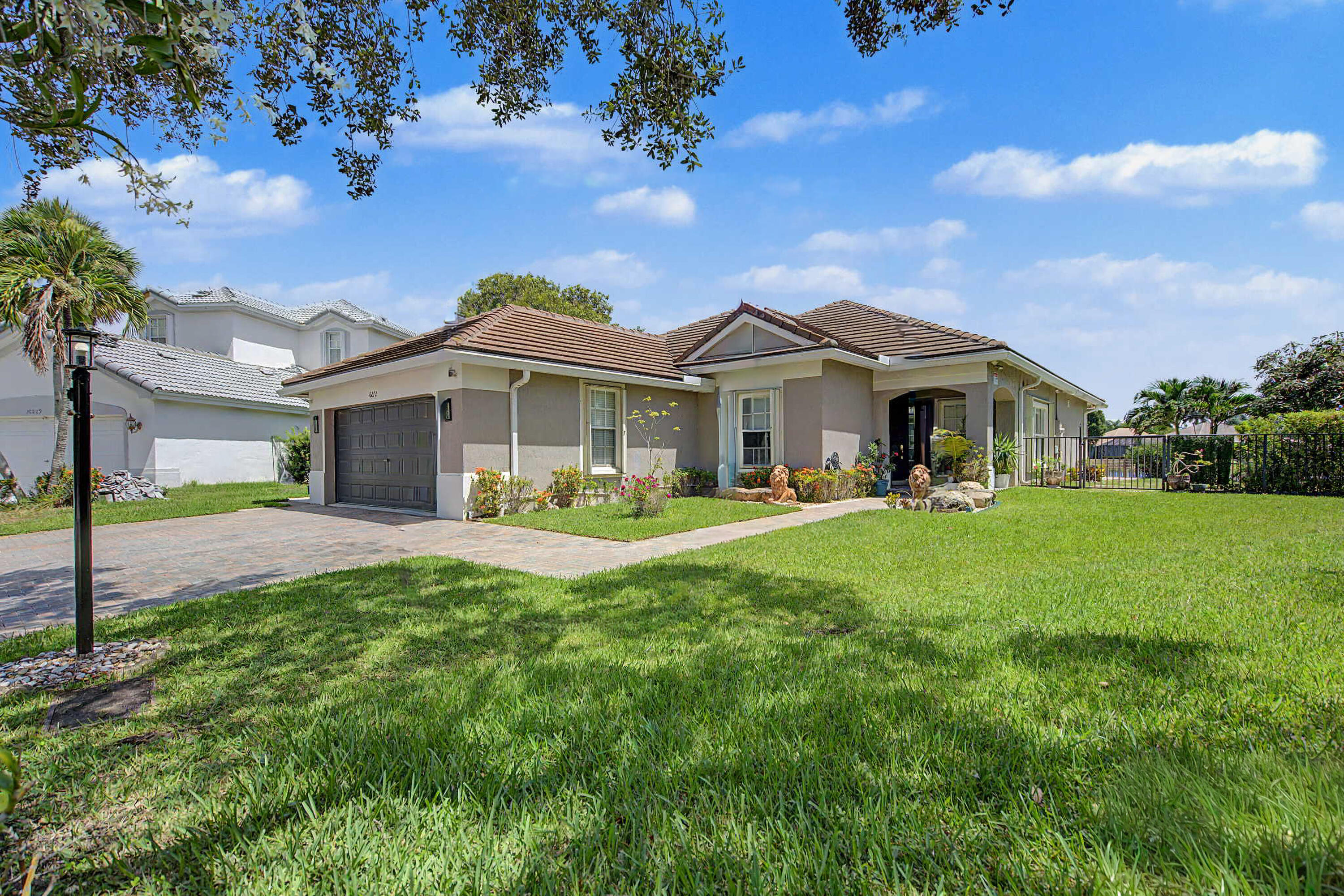 6272 Nw 108th Way Property Photo 15