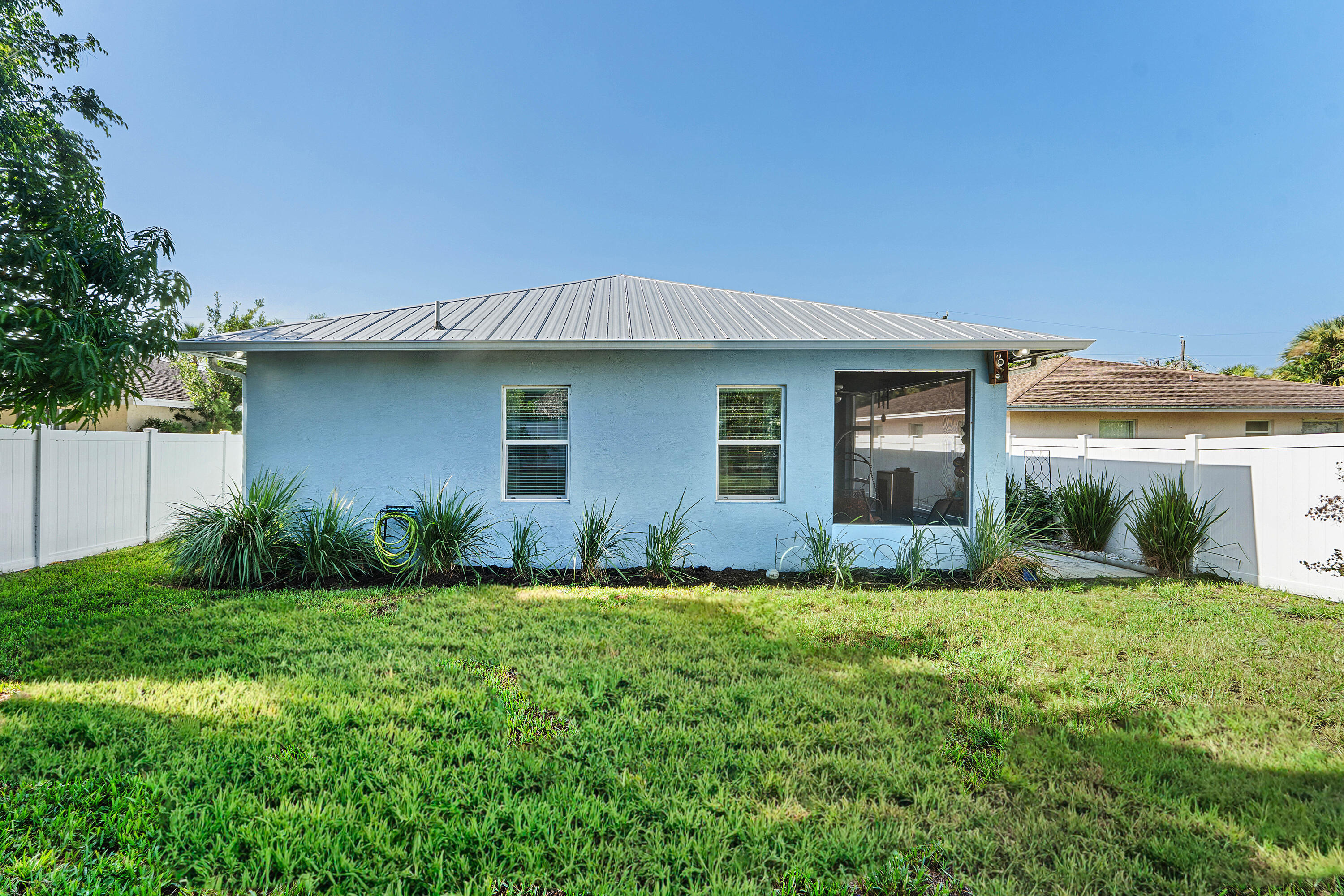 6855 4th Street Property Photo 23