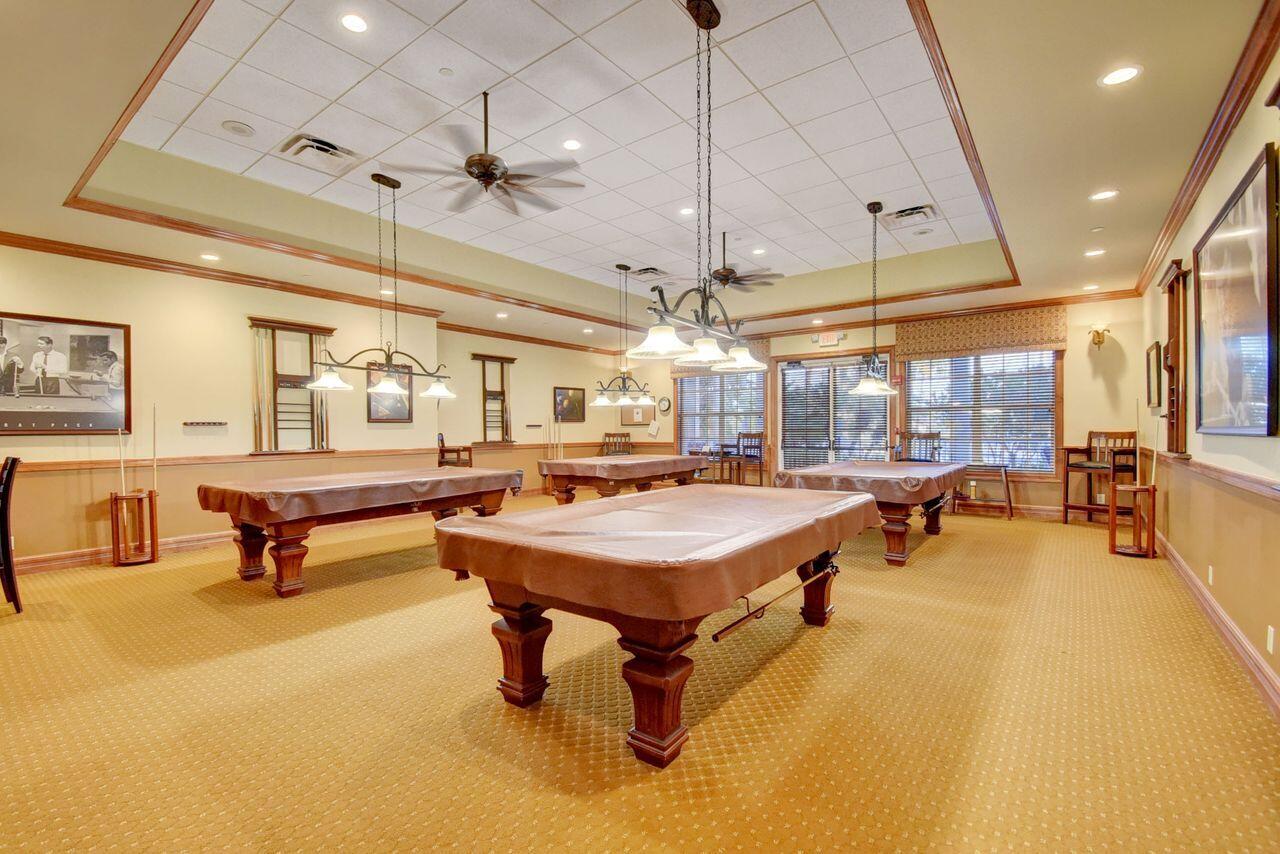 2100 Stonington Terrace Property Photo 40