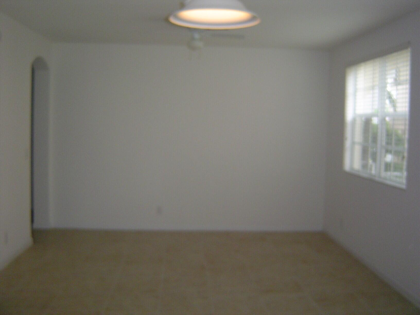 4809 N Wickham Circle B Property Photo 7