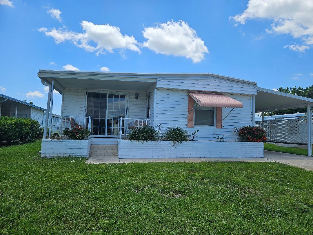 6948 Se Delegate Street Property Photo 1