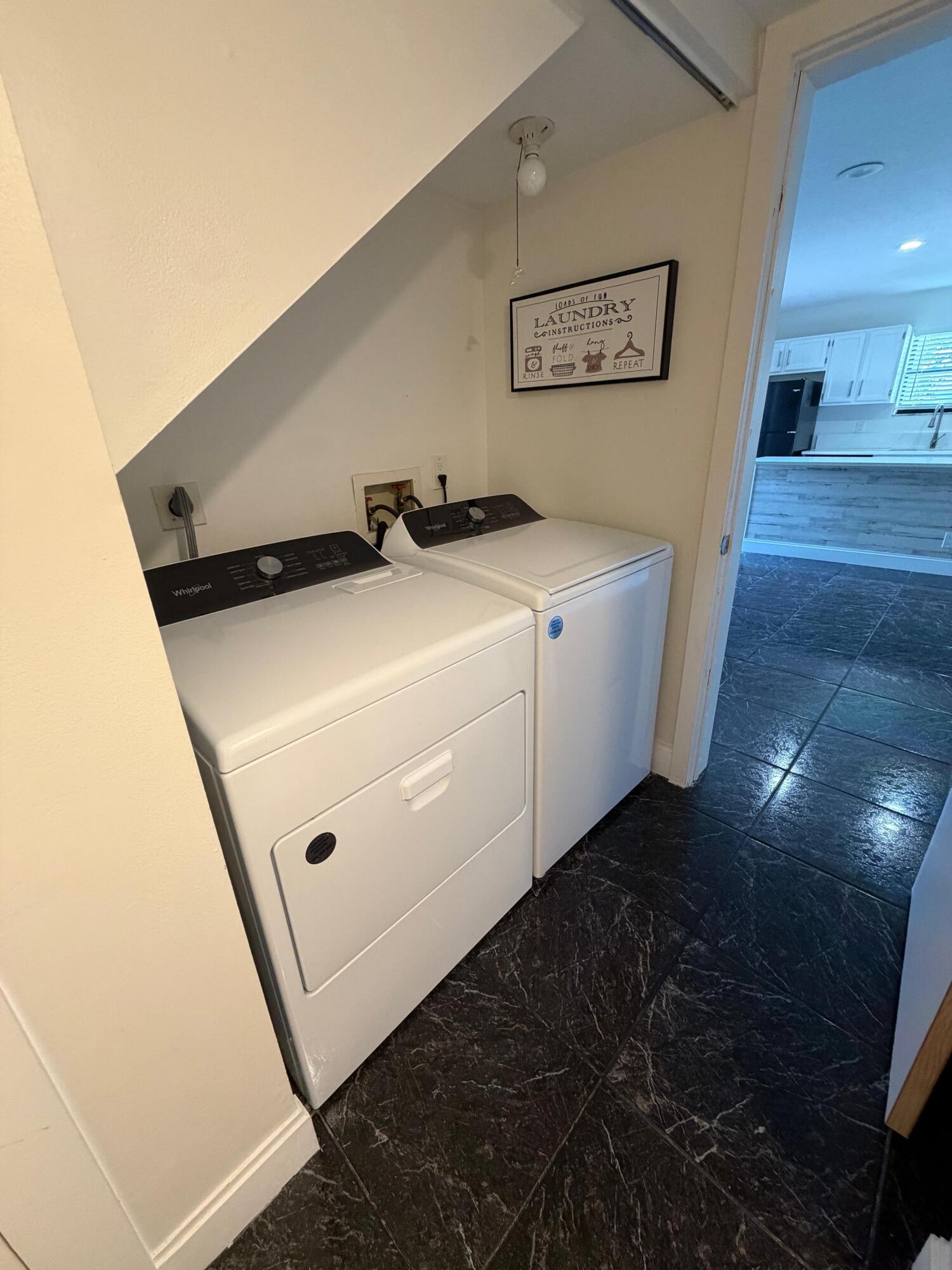 110 N Delaware Boulevard 19c Property Photo 8
