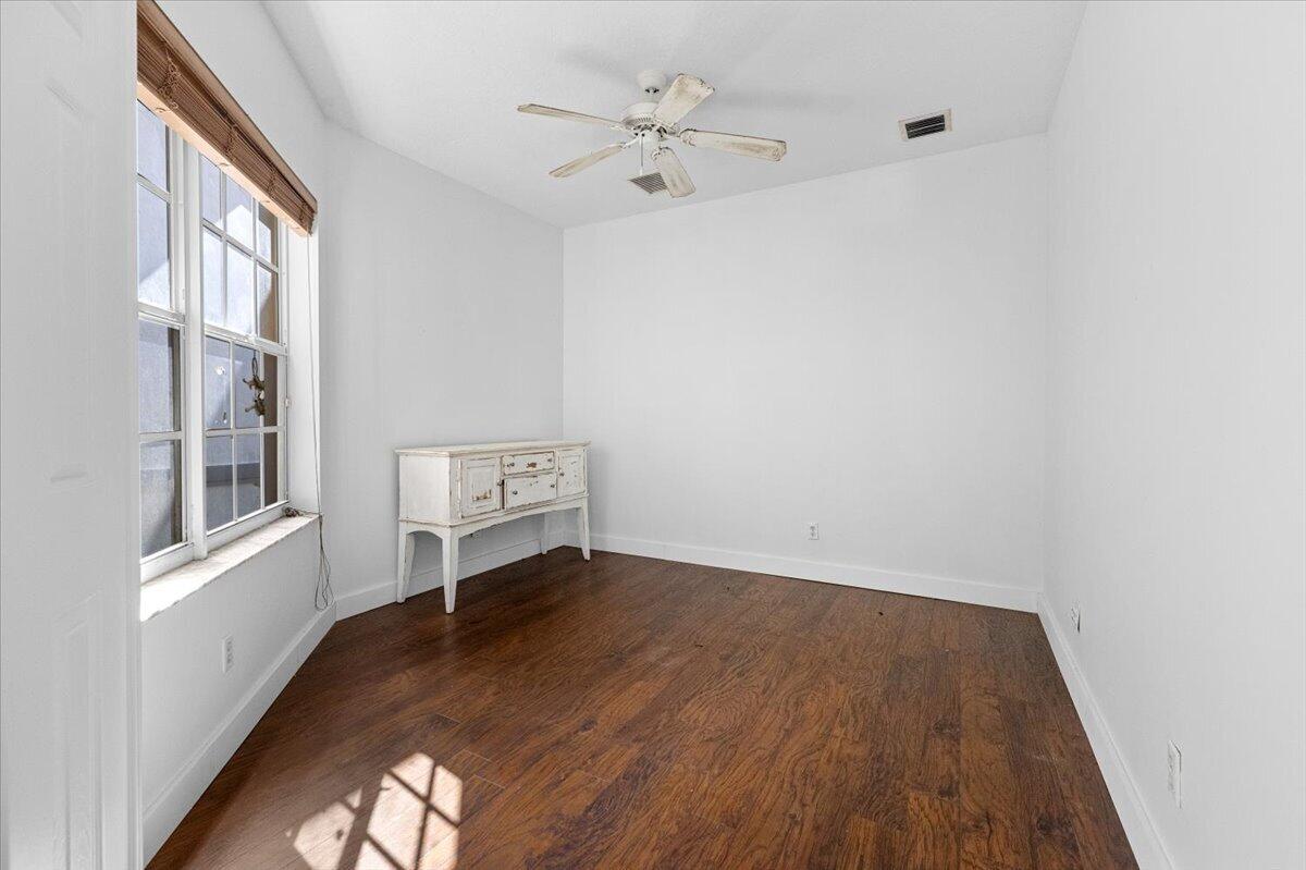 4841 N Classical Boulevard Property Photo 20
