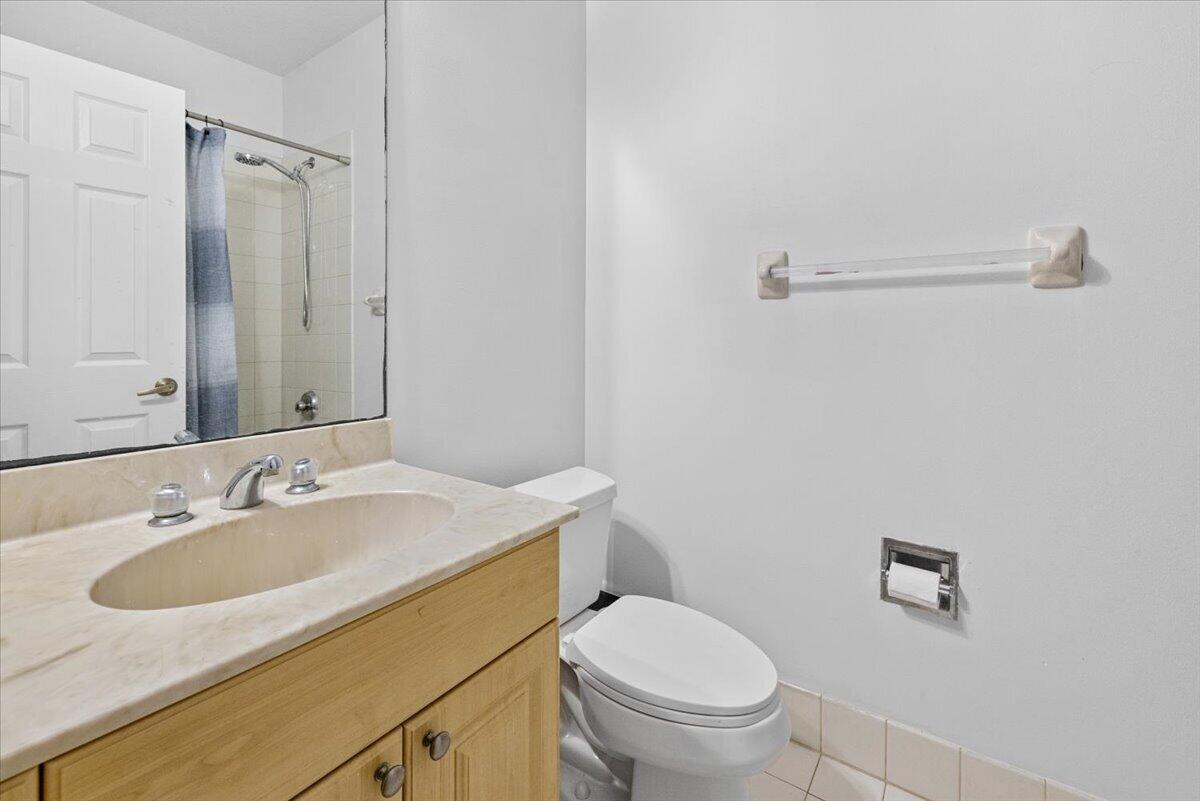 4841 N Classical Boulevard Property Photo 25