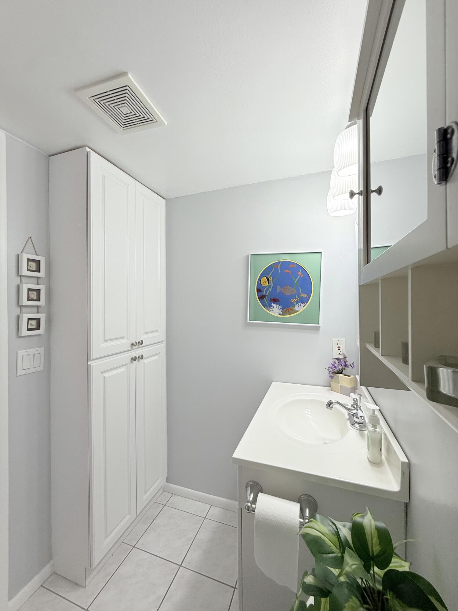 22 Markham A Property Photo 23
