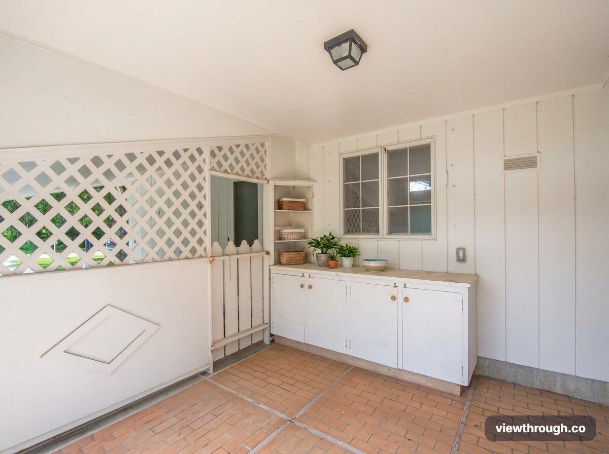 7204 Paso Robles Boulevard Property Photo 5