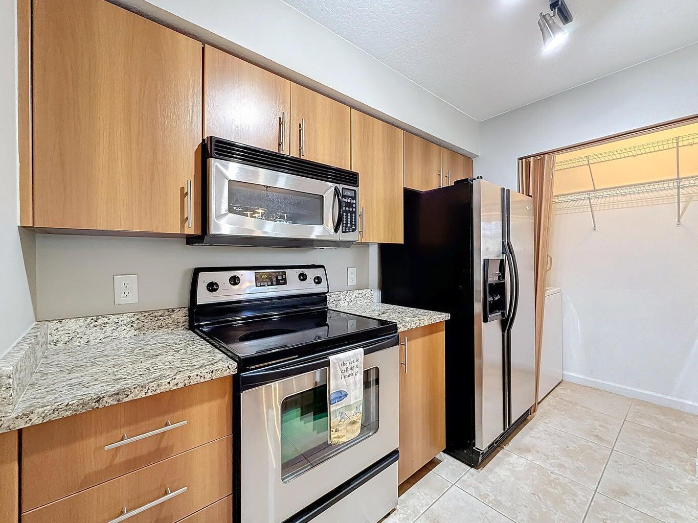 1020 Crystal Way M Property Photo 3