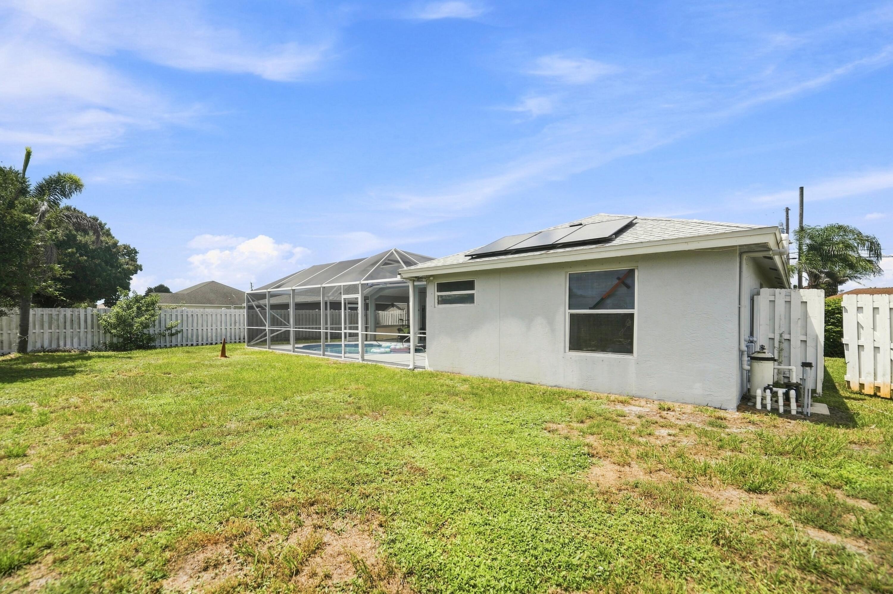 470 Sw Mccomb Avenue Property Photo 48