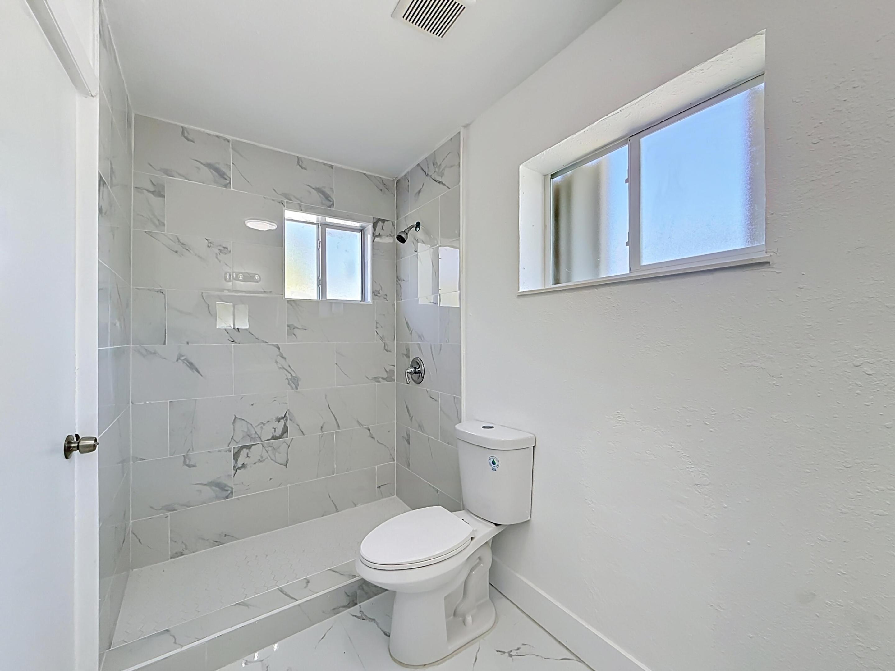 10235 Sw 177th Street Property Photo 15