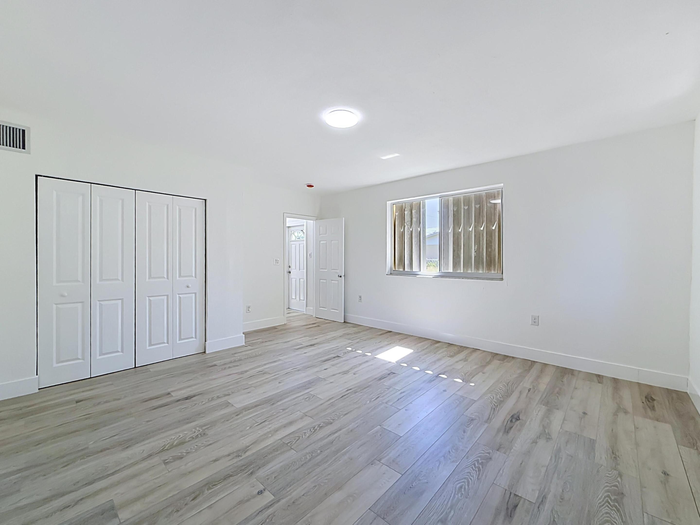 10235 Sw 177th Street Property Photo 23