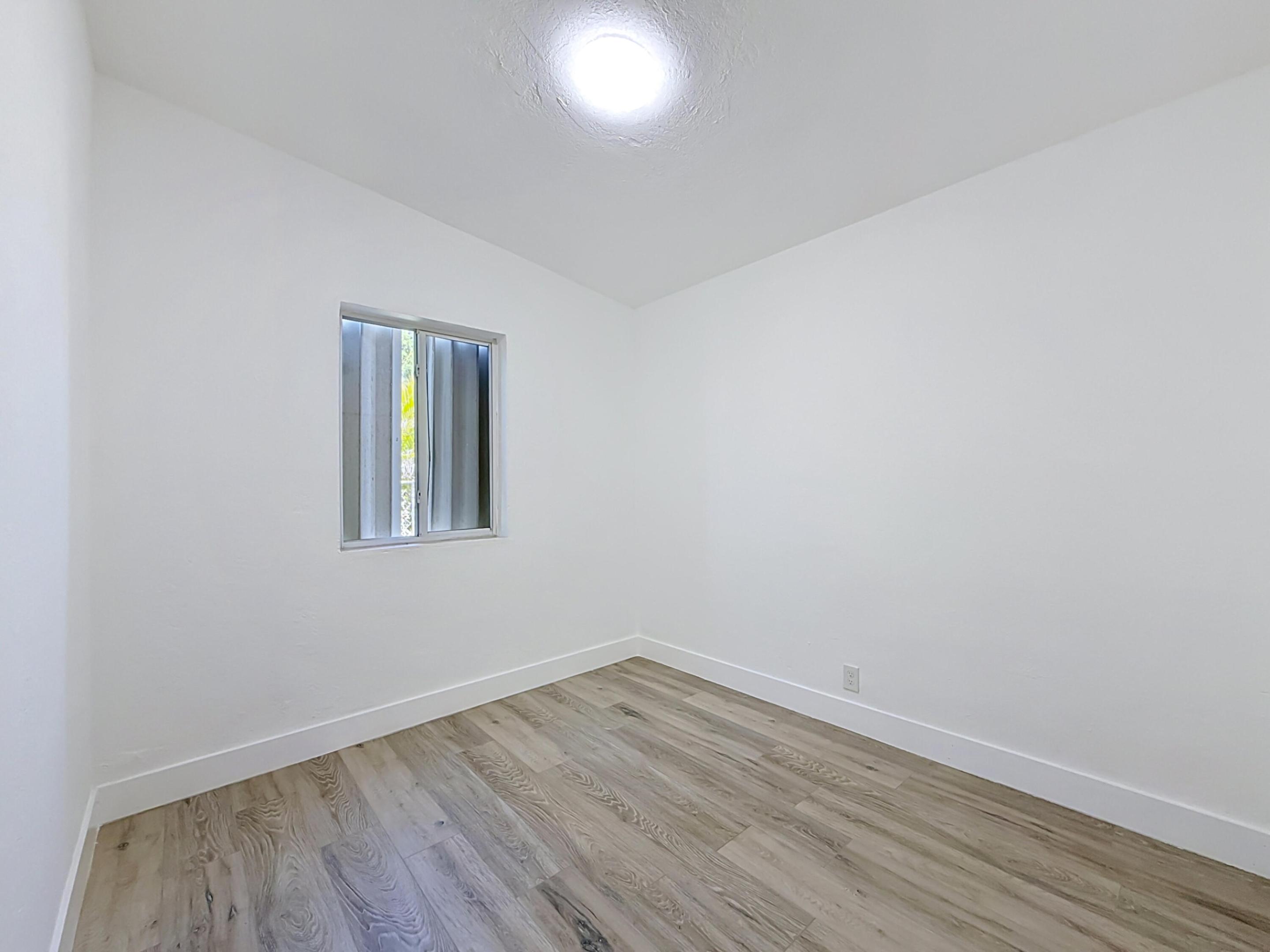 10235 Sw 177th Street Property Photo 30