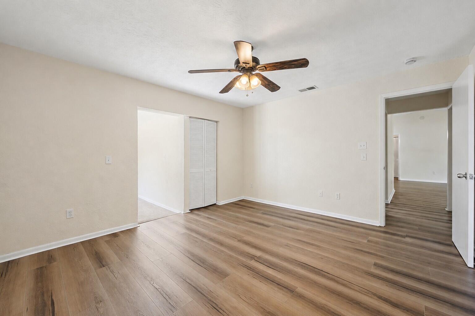 1163 Nw 16th Place Property Photo 10