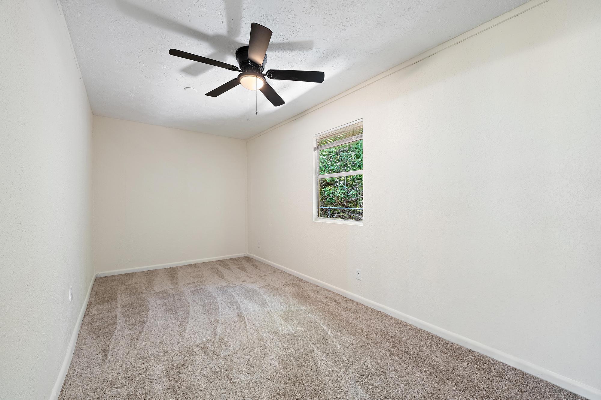 1163 Nw 16th Place Property Photo 13