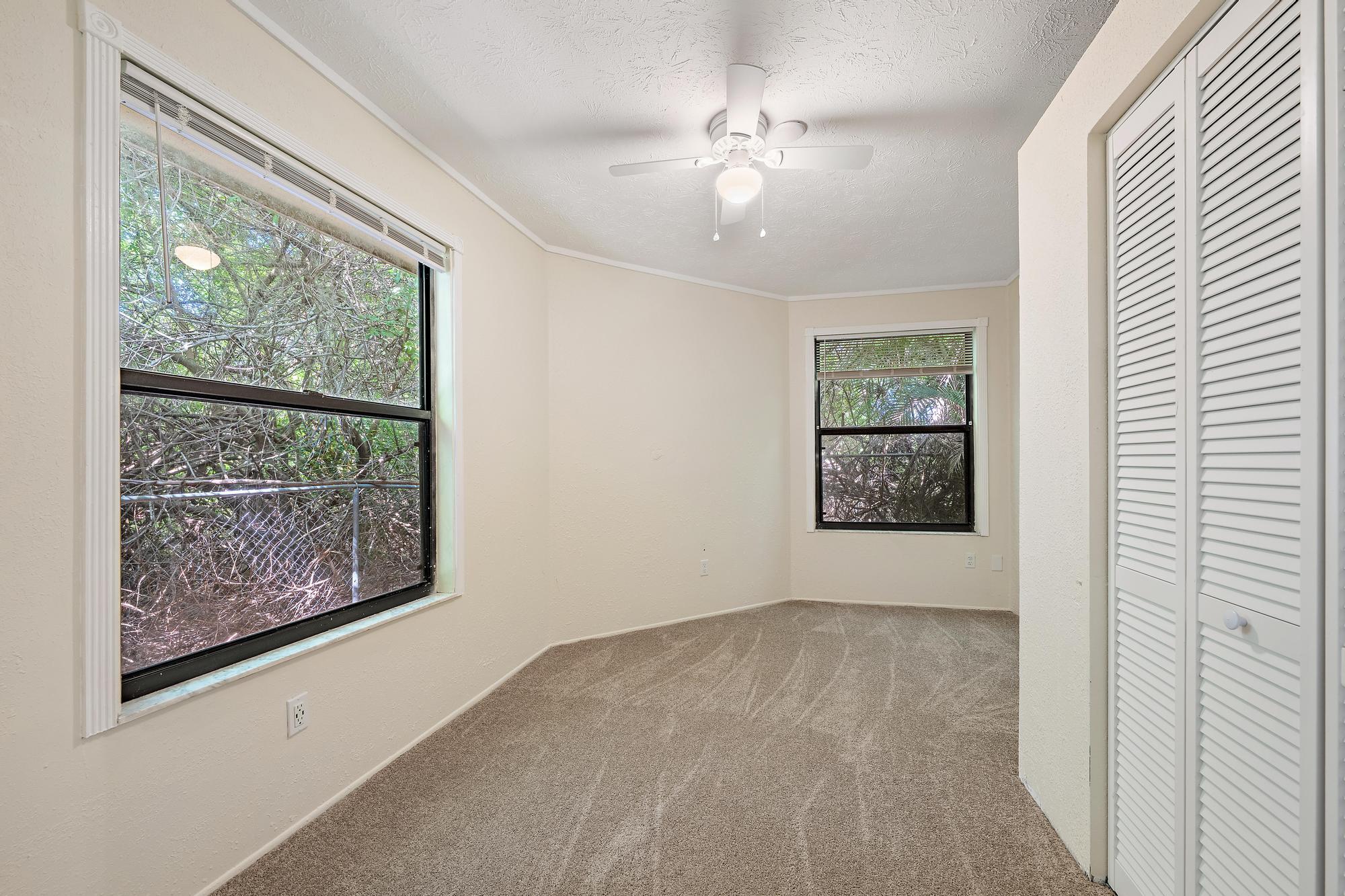 1163 Nw 16th Place Property Photo 14
