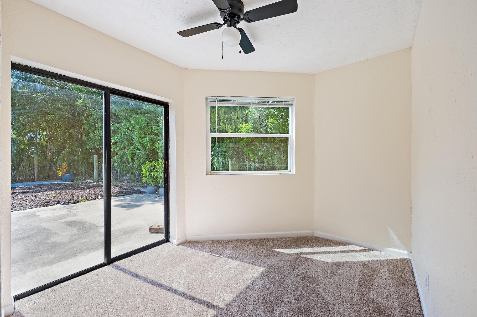 1163 Nw 16th Place Property Photo 17