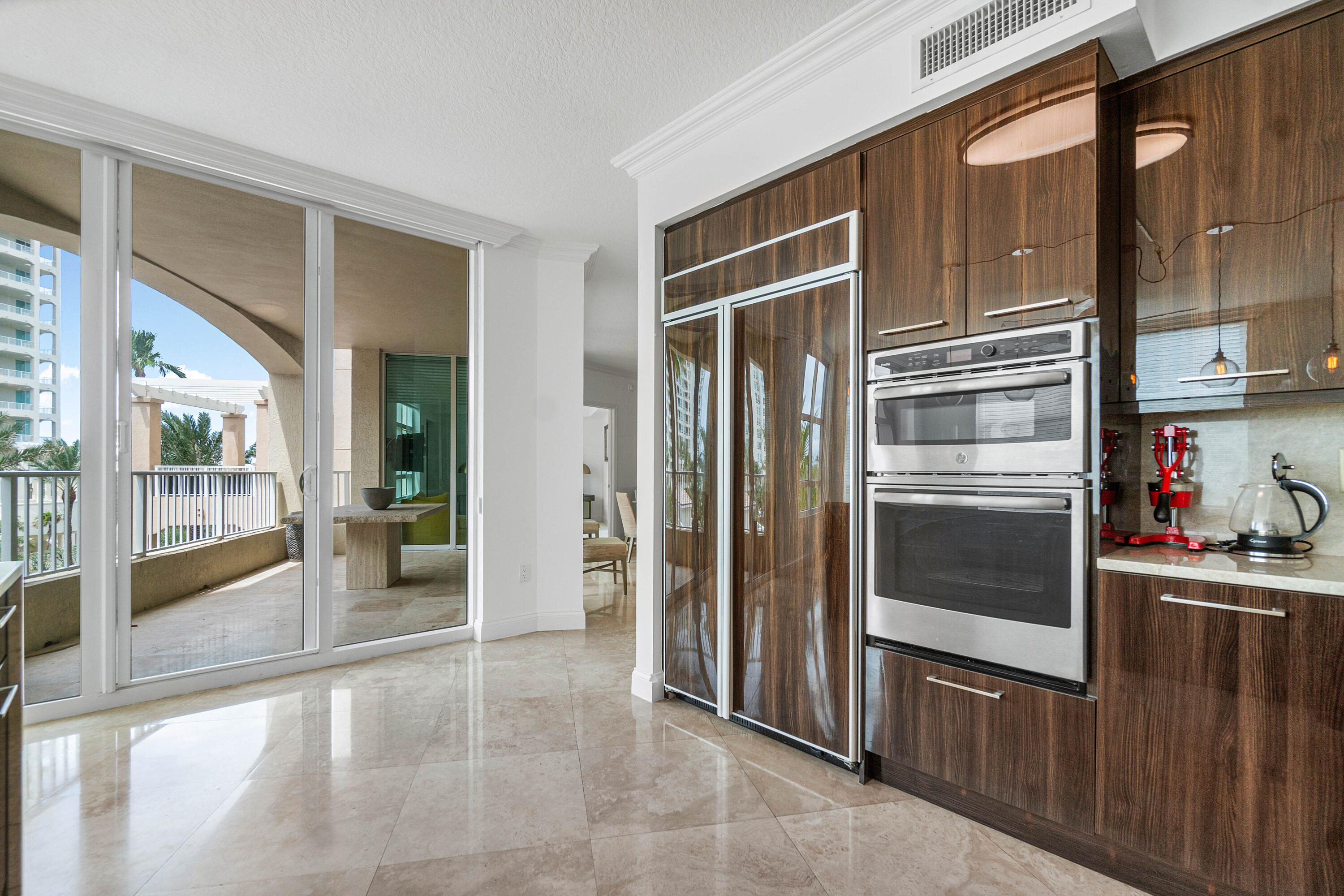 3740 S Ocean Boulevard 407 Property Photo 3