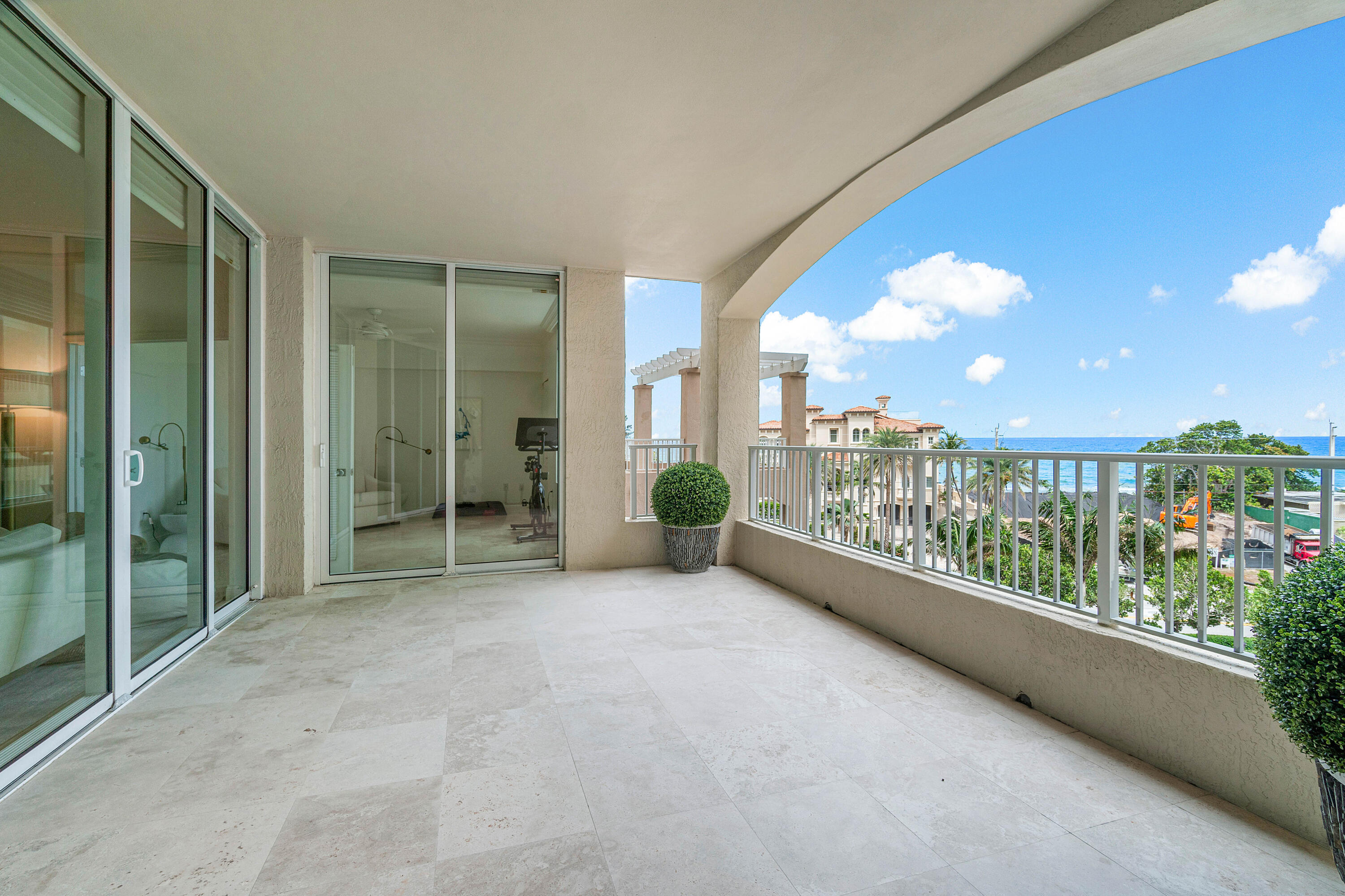 3740 S Ocean Boulevard 407 Property Photo 8