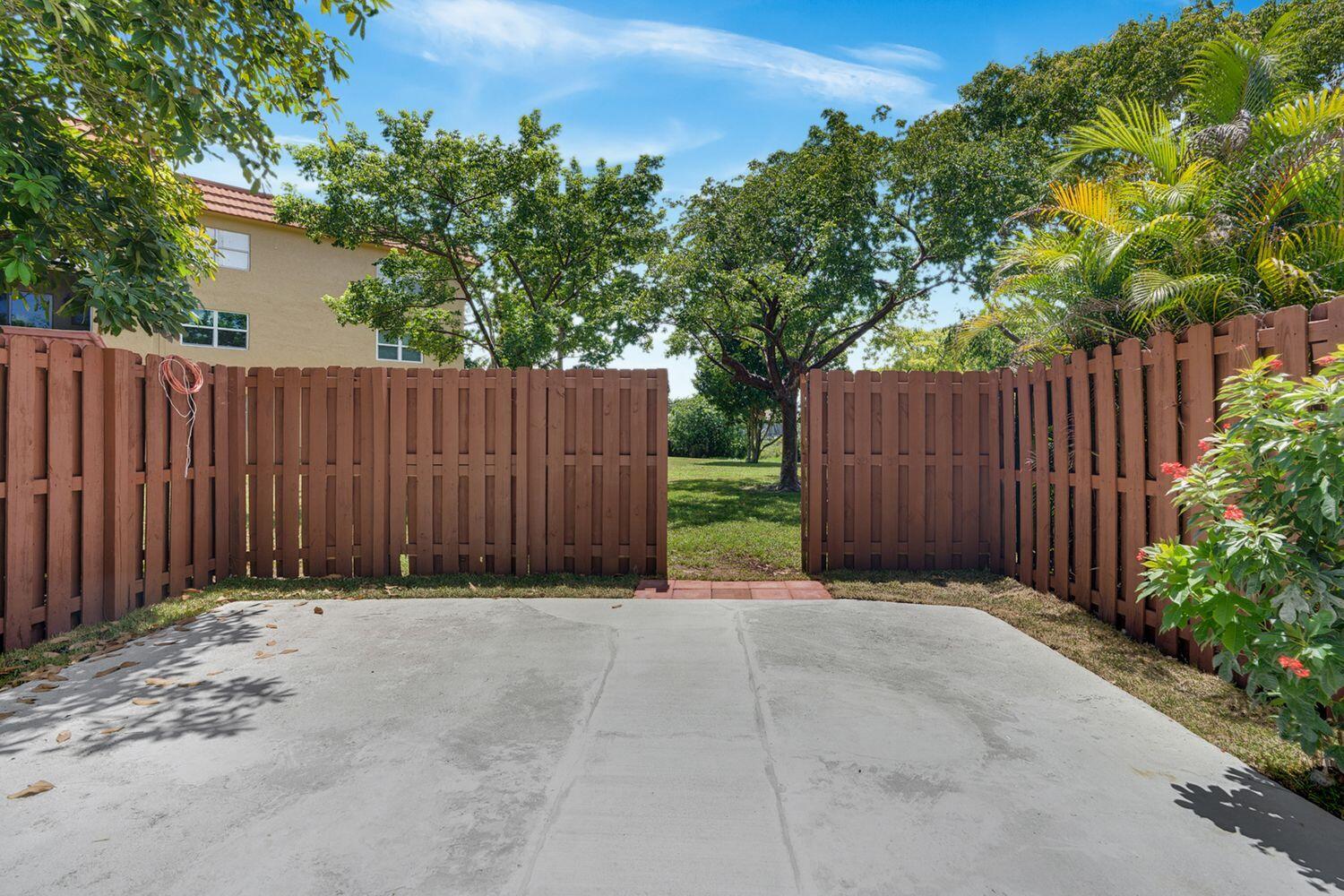 10792 La Placida Drive 4 Property Photo 29