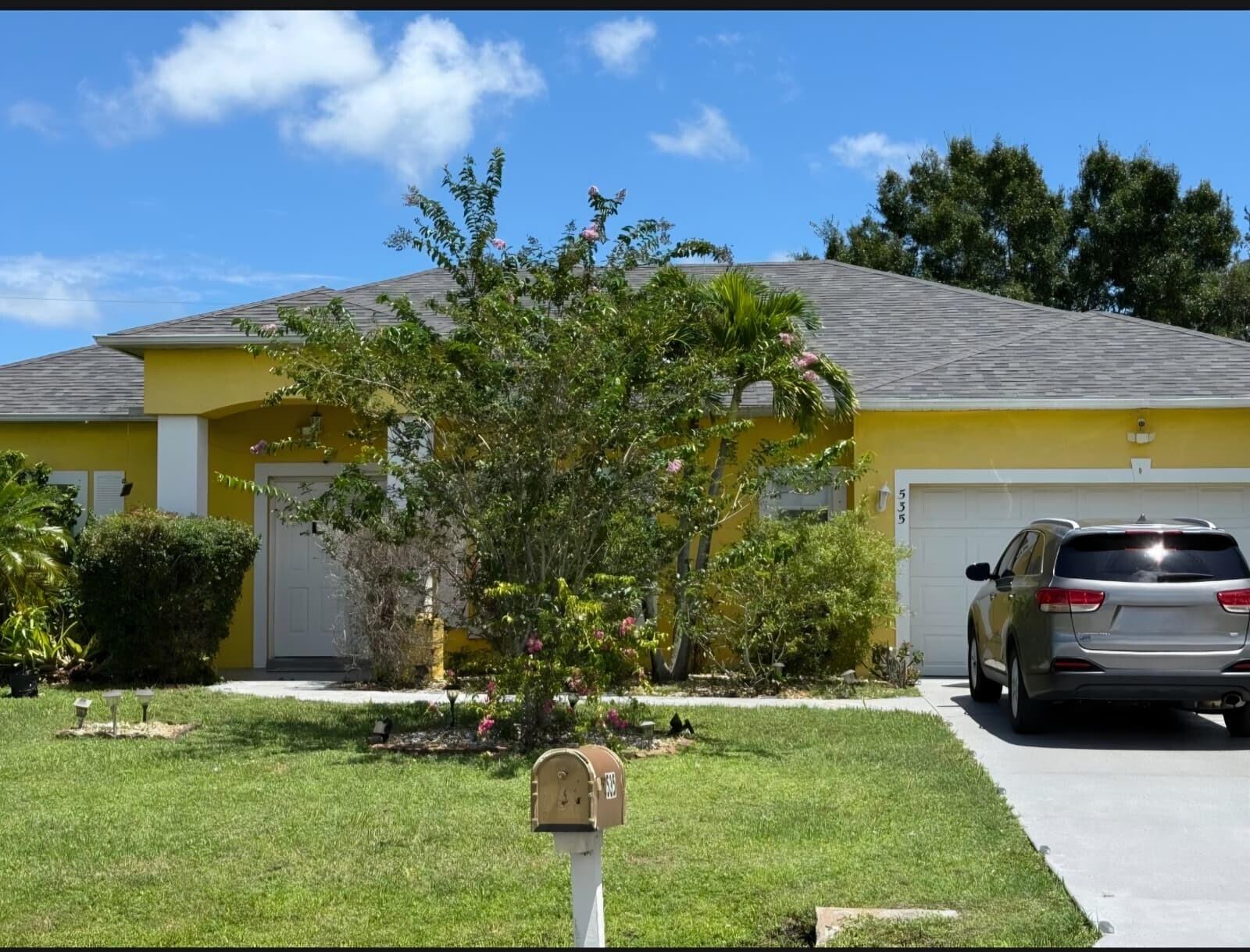 535 NW MONICA Street Property Photo 1