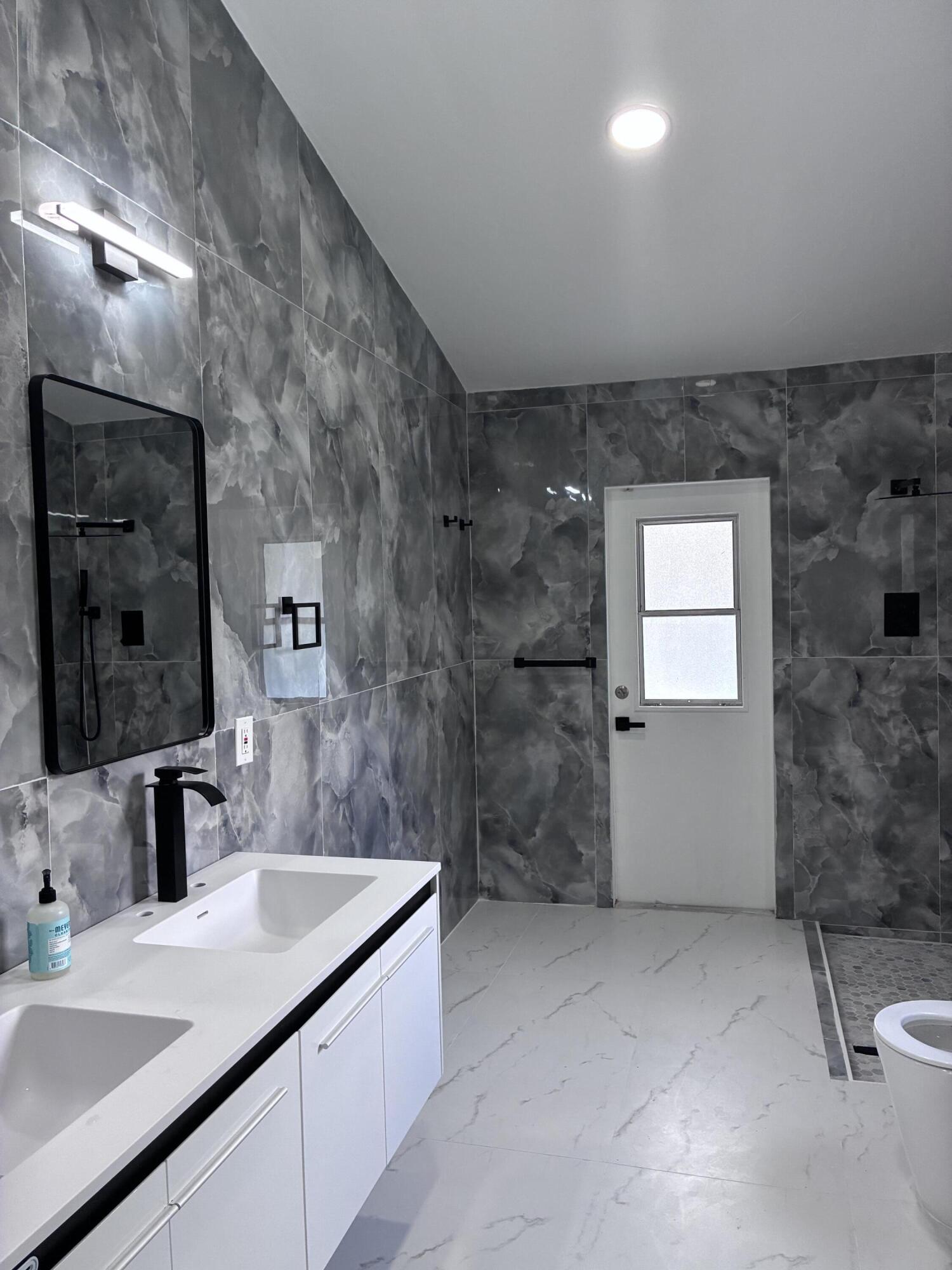 13646 Brightstone Street Property Photo 34