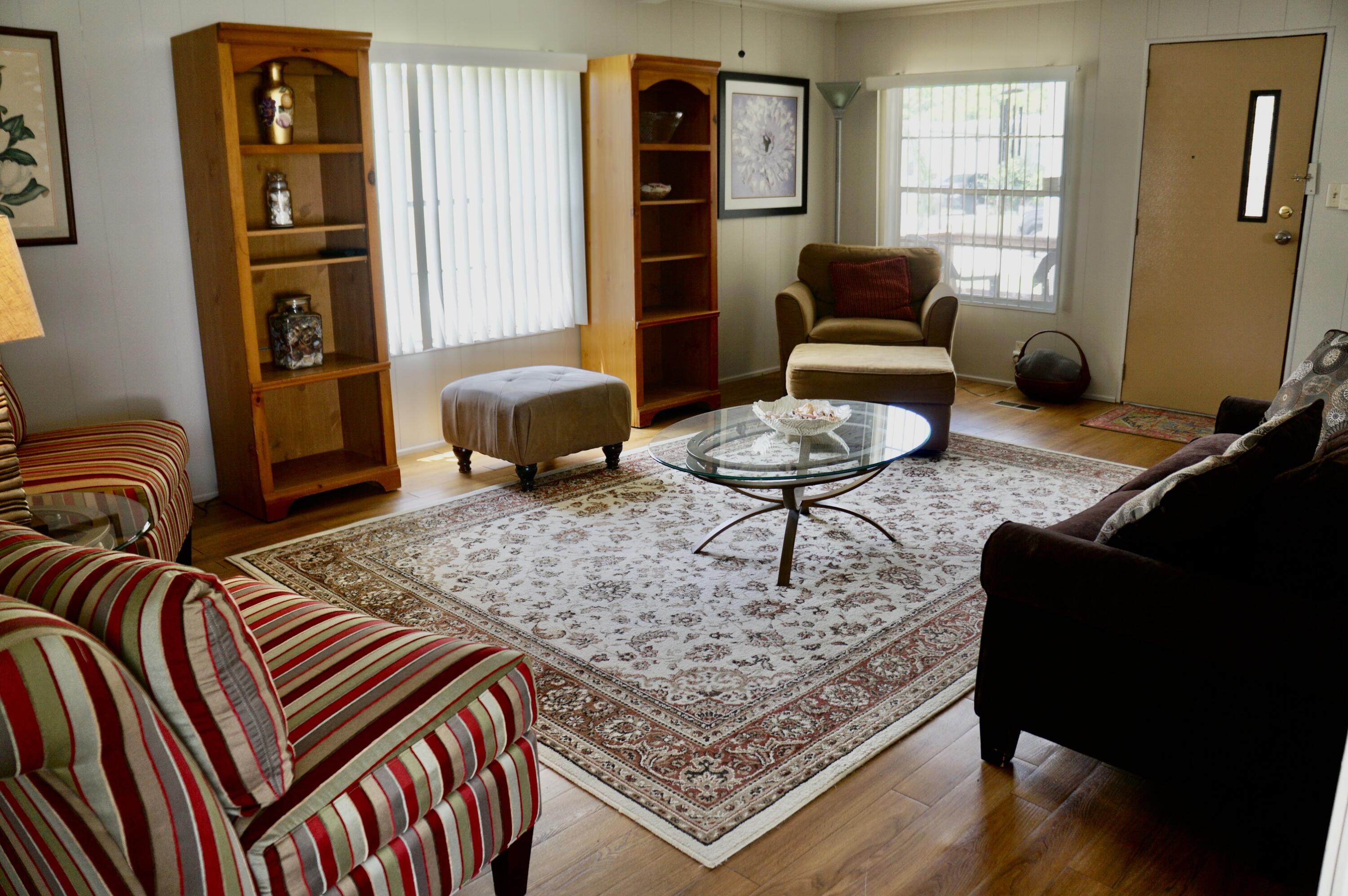 21 Se Iberian Lane Property Photo 6