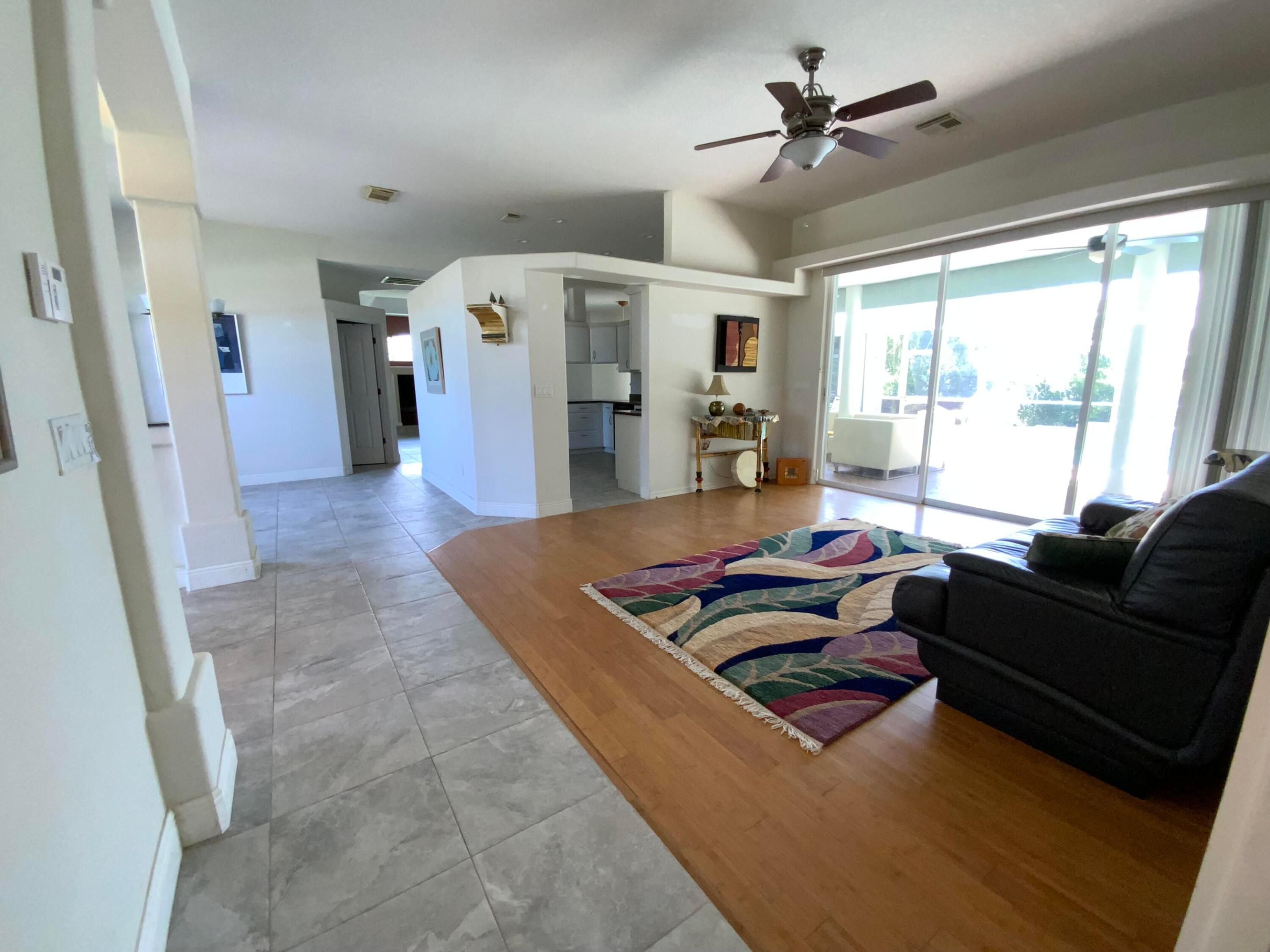 2142 Se Morningside Boulevard Property Photo 15