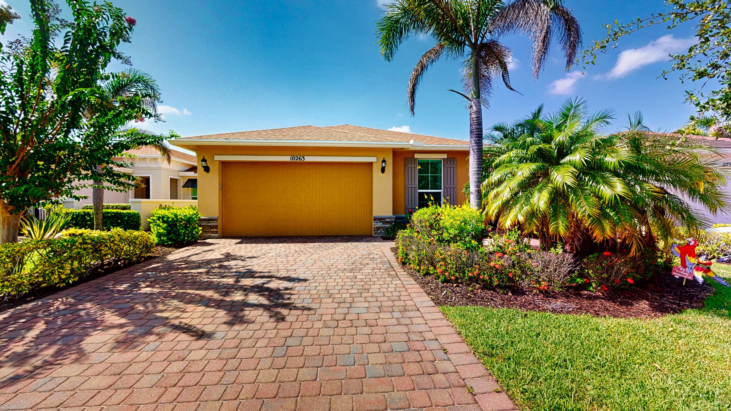 10263 Sw Indian Lilac Trail Property Photo 1