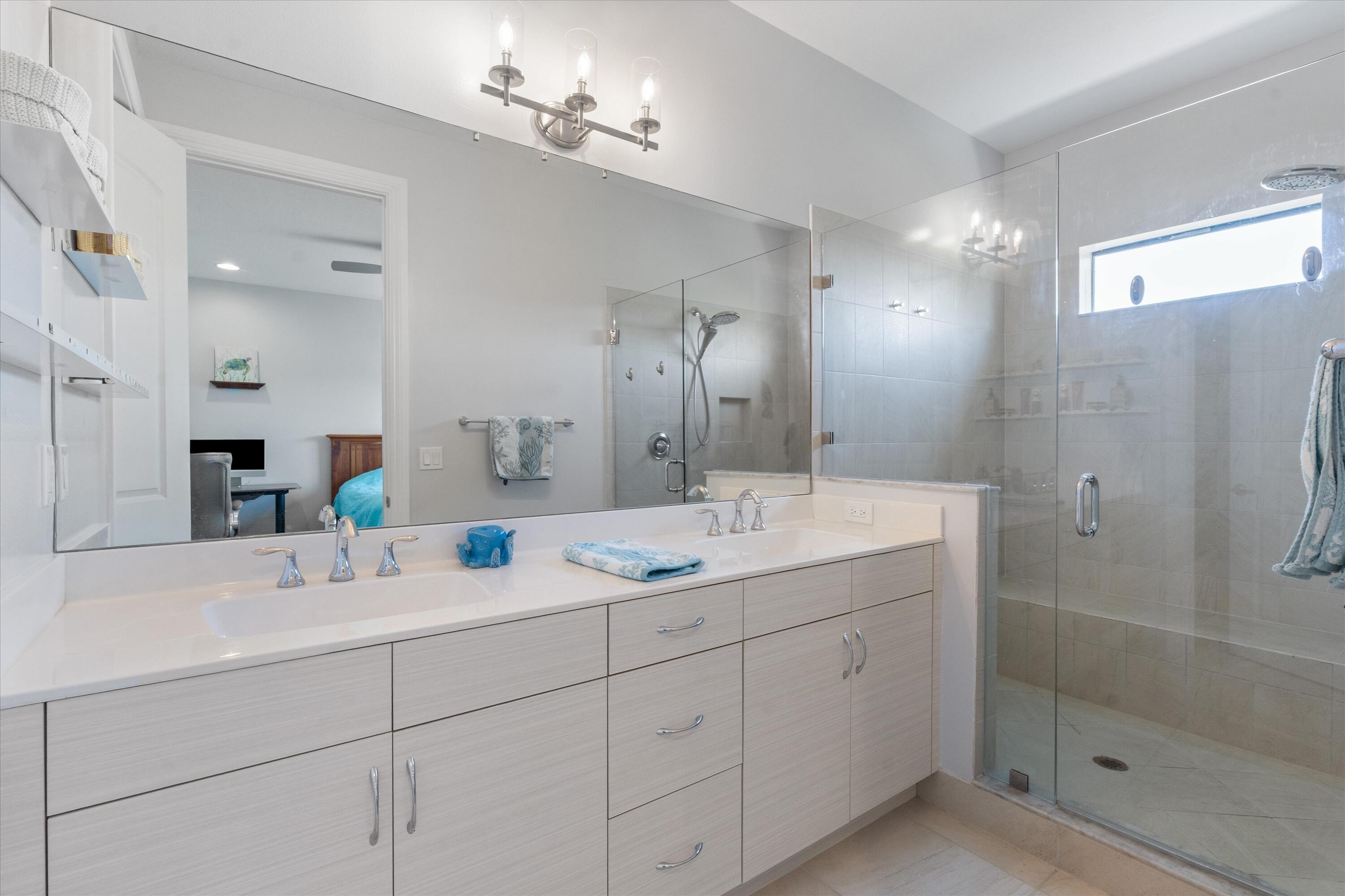 10076 Brickhill Drive Property Photo 16