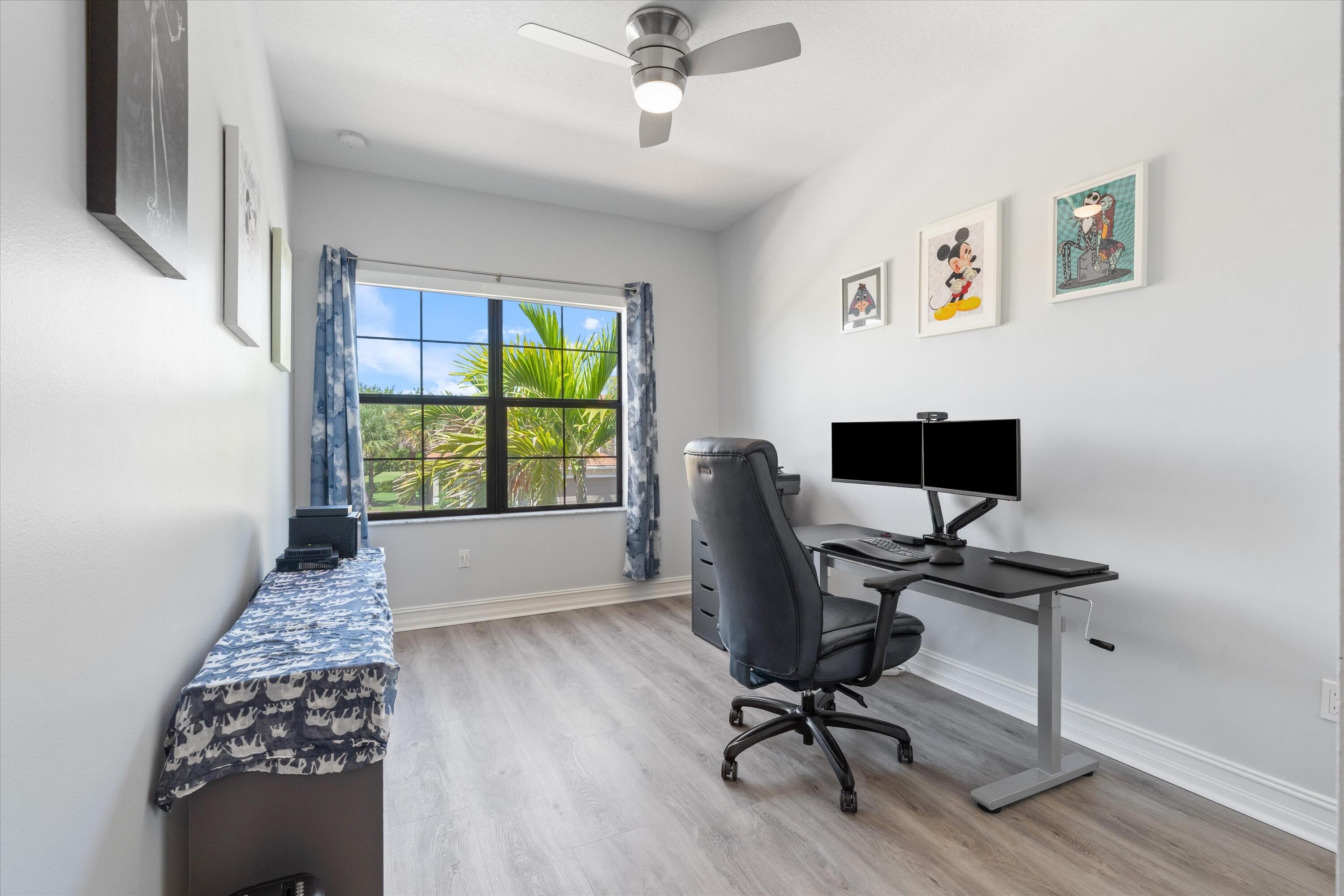 10076 Brickhill Drive Property Photo 17