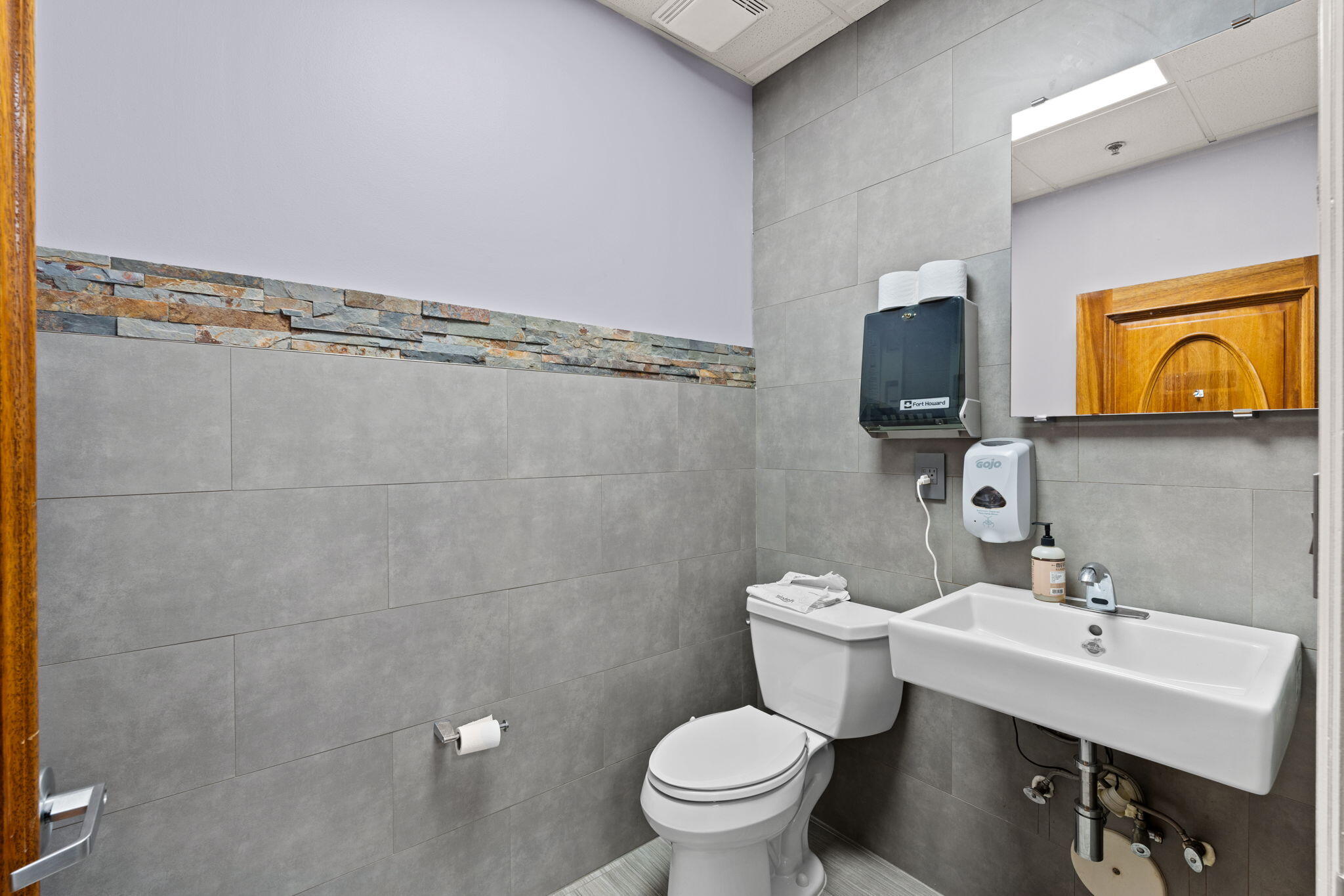 9970 N Central Park Boulevard Property Photo 32